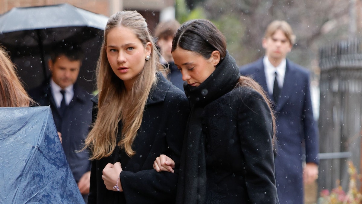 Perlas, negro y protocolo real: el guiño de Irene Urdangarín y Victoria Federica en la despedida a Irene de Grecia