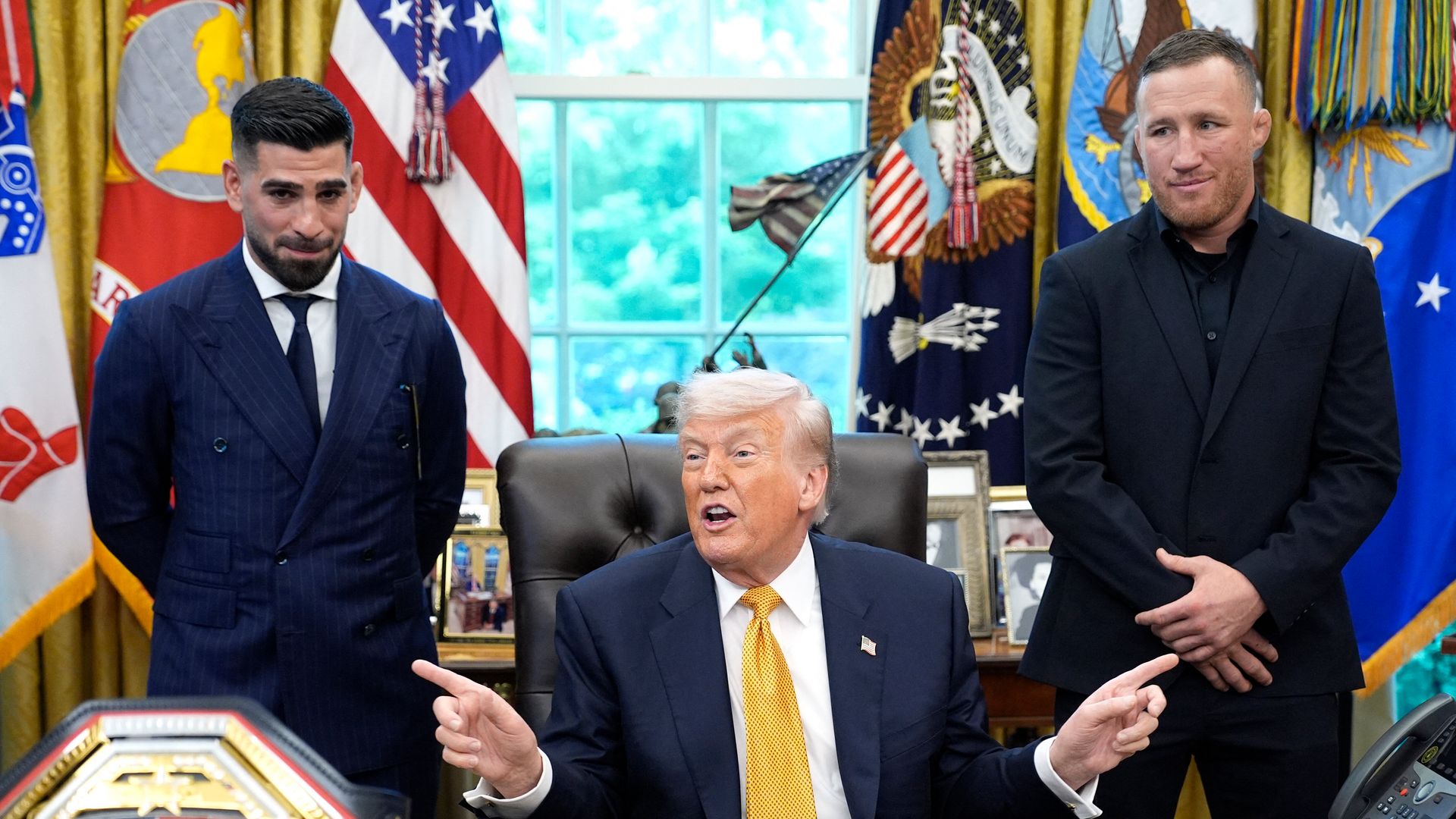 Ilia Topuria visita a Donald Trump en el Despacho Oval y le hace el comentario más sincero e inesperado