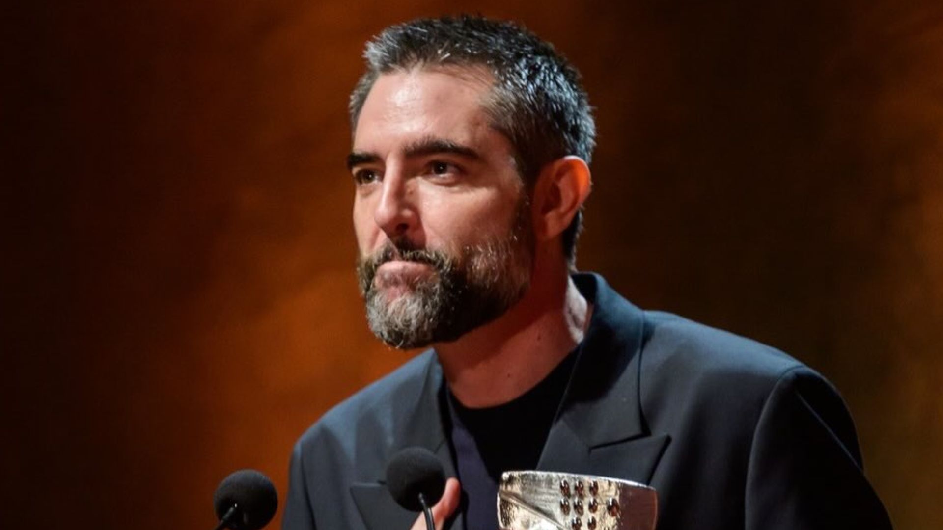 Dani Mateo, galardonado como mejor presentador en los Premios Zapping