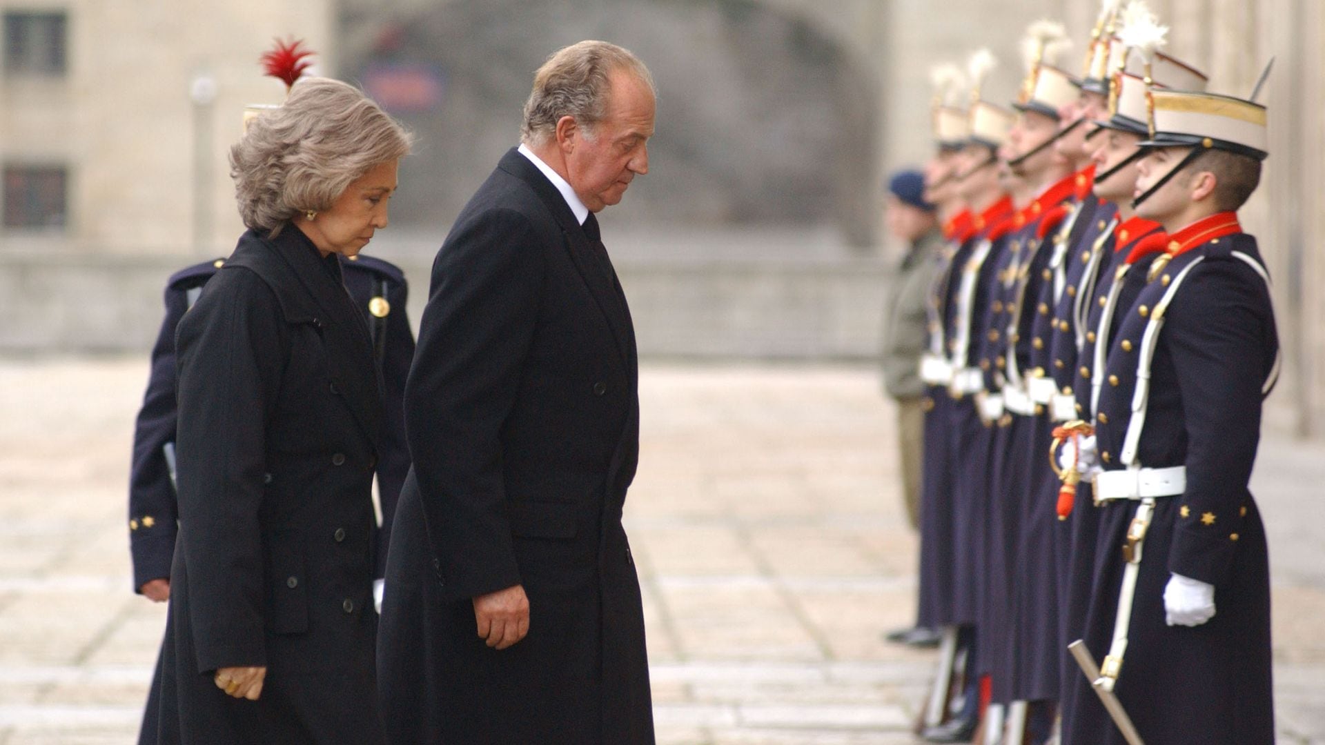 El rey Juan Carlos junto a la reina Sofía, en una imagen de 2003 en El Escorial