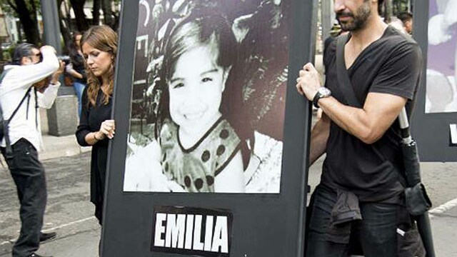 famosos marcha  a