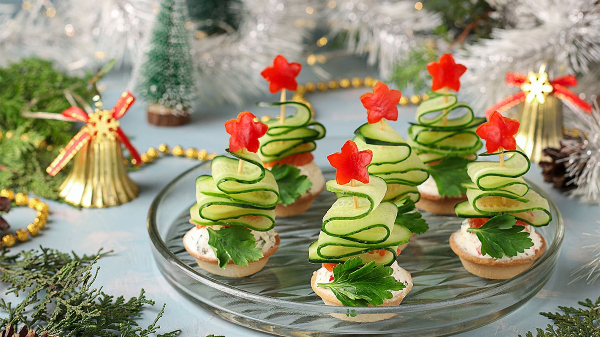 Tartaletas de ensalada de cangrejo con pepino
