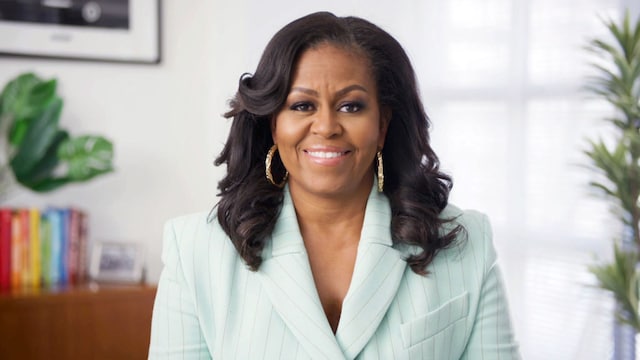 Michelle Obama reaparece con un mensaje inspirador sobre educación mientras se disipan rumores sobre su matrimonio con Barack Obama.