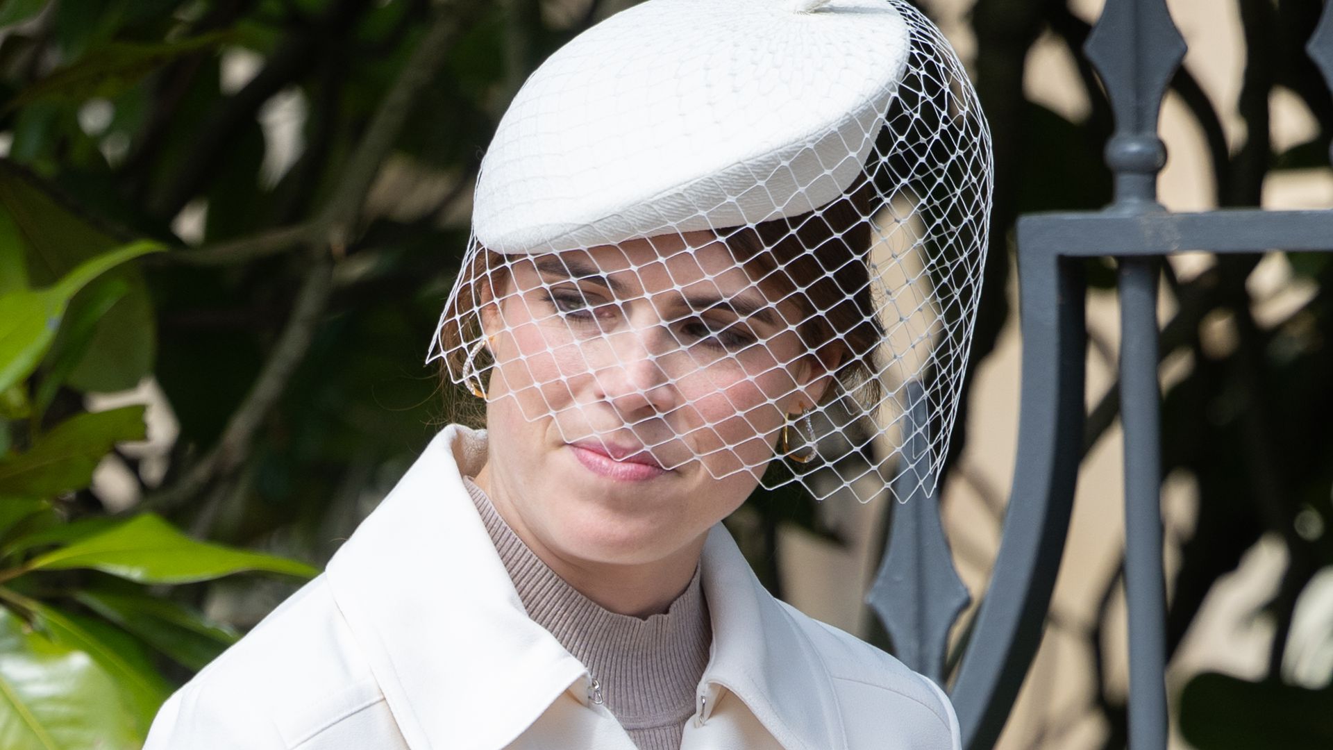 La princesa Eugenia deslumbra con el 'look' más atrevido de la realeza en 2025