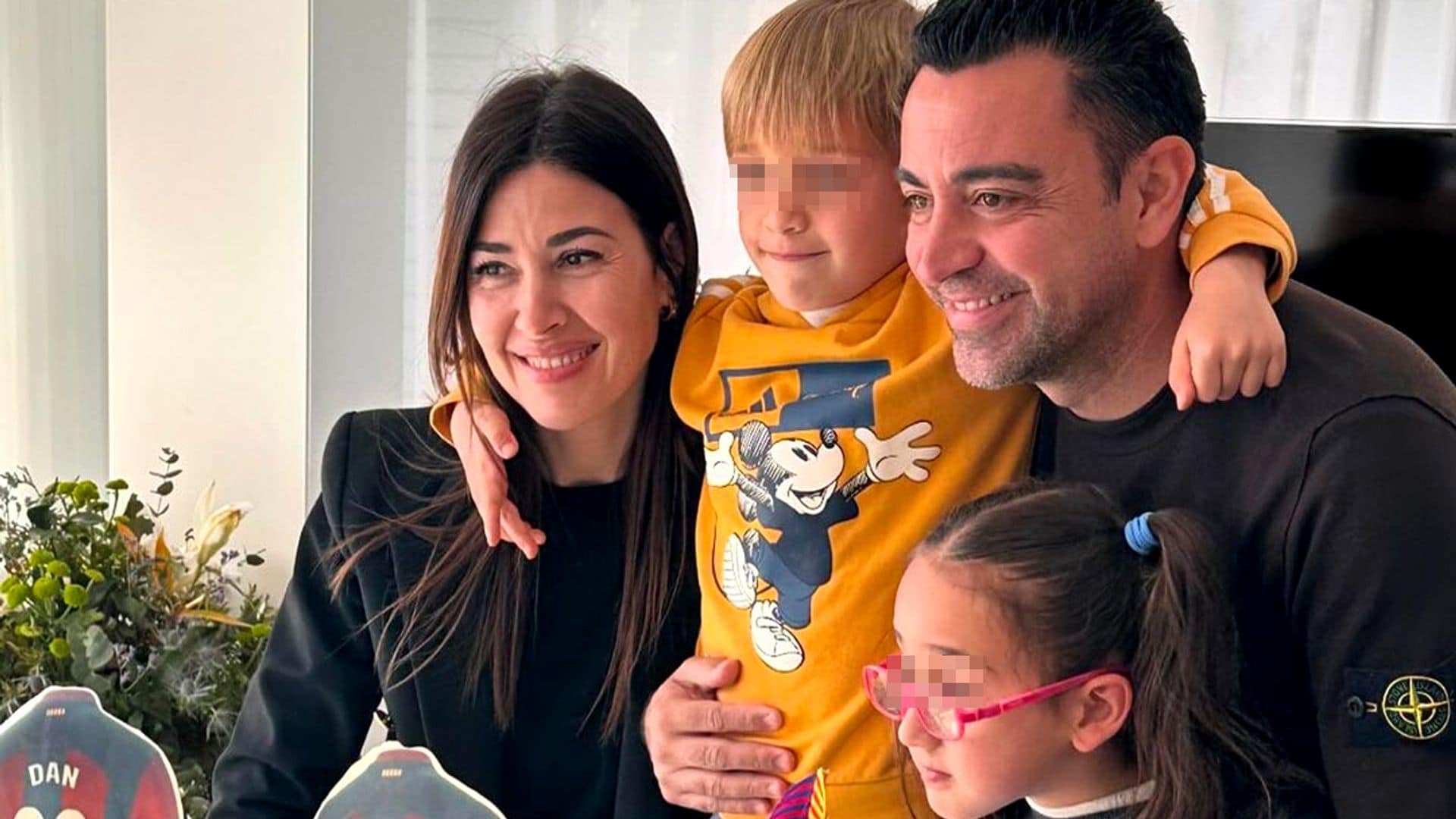 El emotivo mensaje de Núria Cunillera a su marido, Xavi Hernández, tras su polémica destitución del FC Barcelona