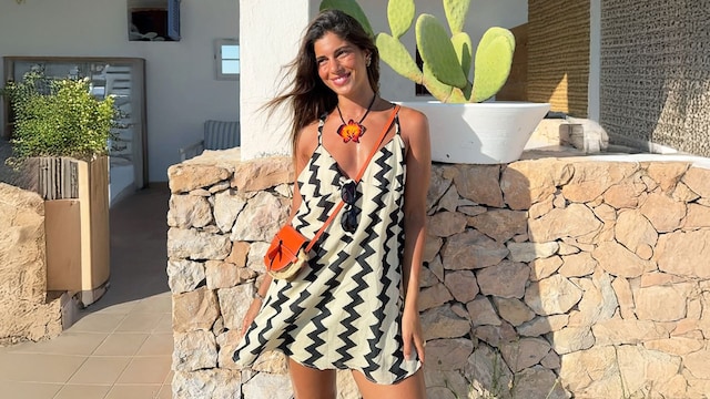 5 ocasiones en las que (por mucho calor que tengas) no deberías llevar un vestido de verano en agosto
