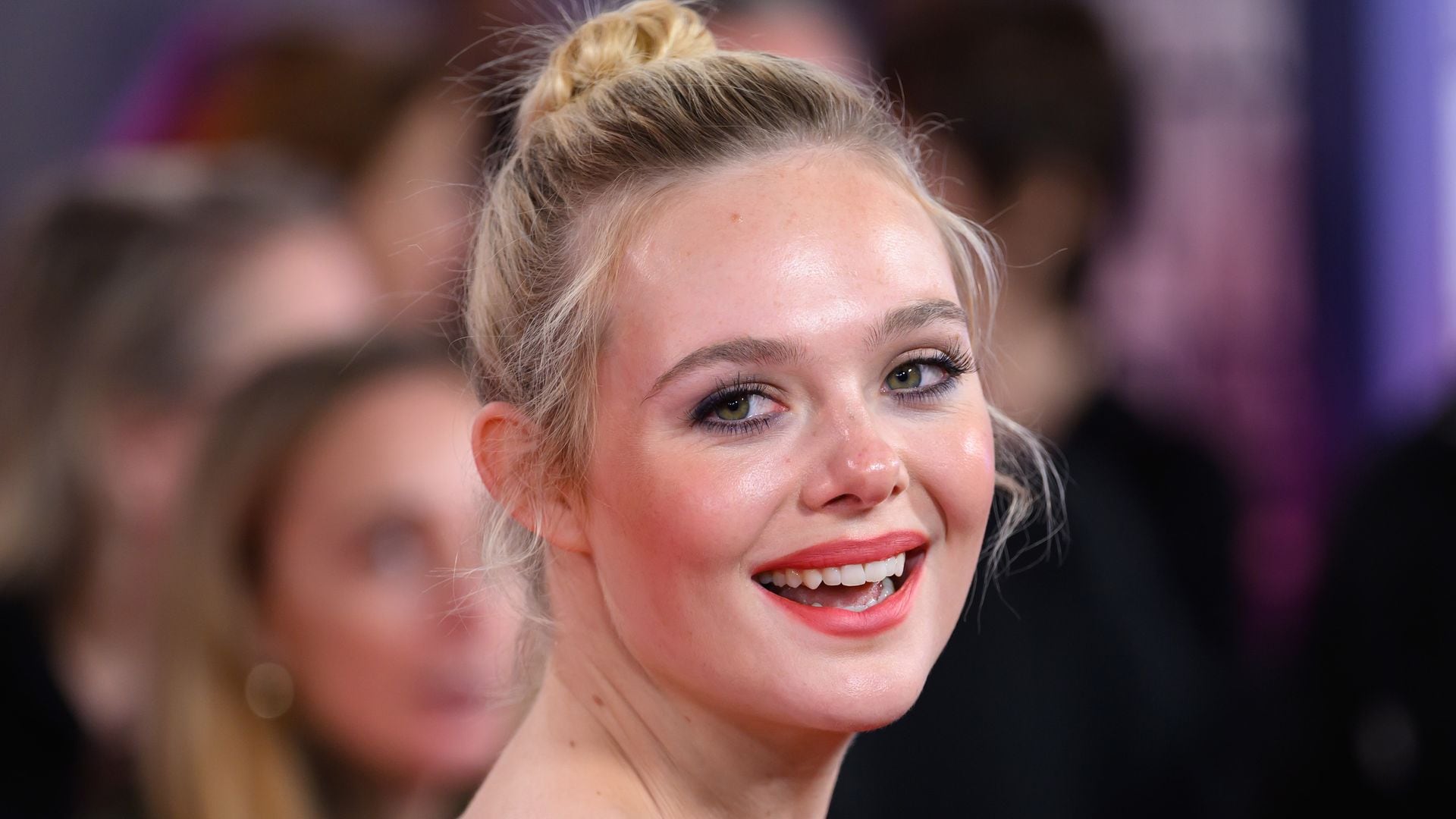 Elle Fanning en el estreno de Sentimental en Londres el 12 de octubre de 2025