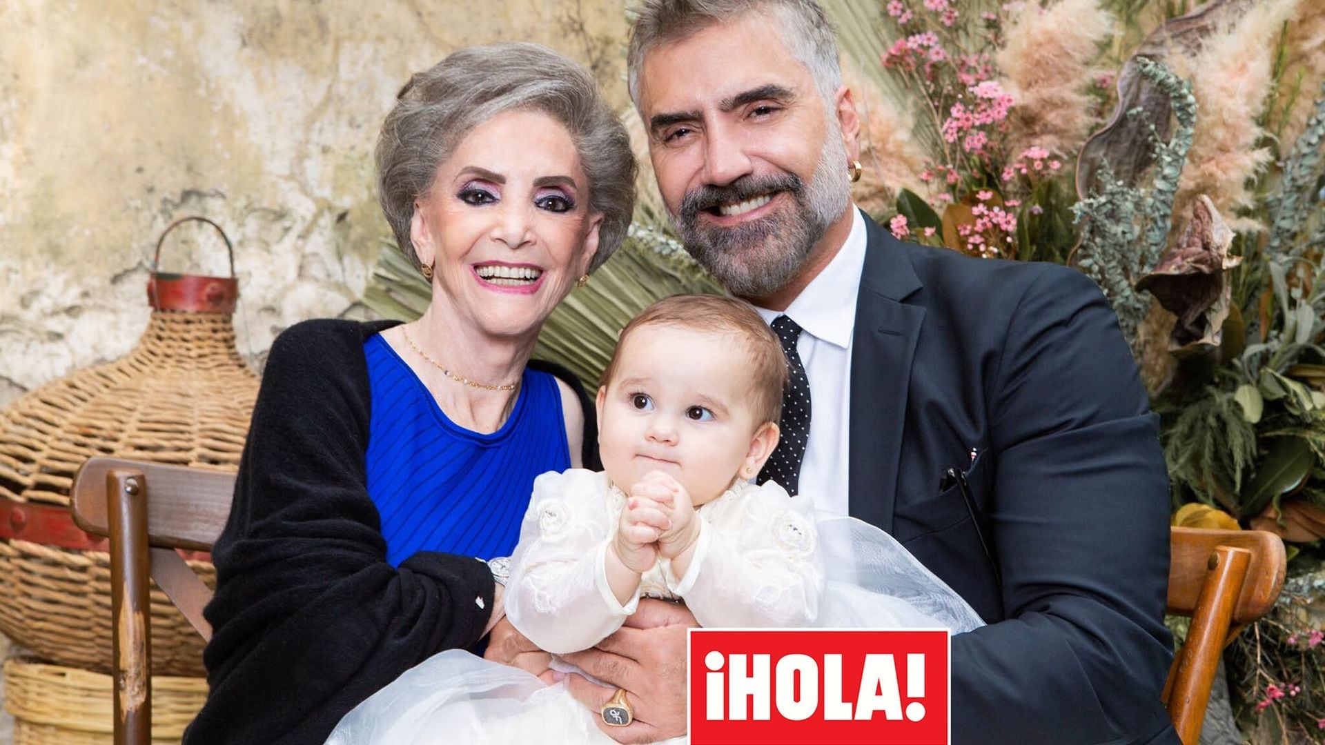 Entramos en el bautizo de Cayetana, la primera nieta de Alejandro Fernández