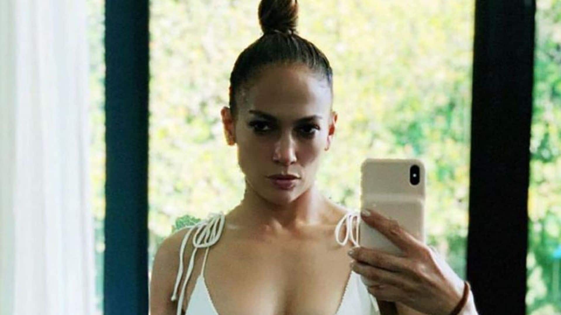 Jennifer Lopez revoluciona las redes con su revelador bikini