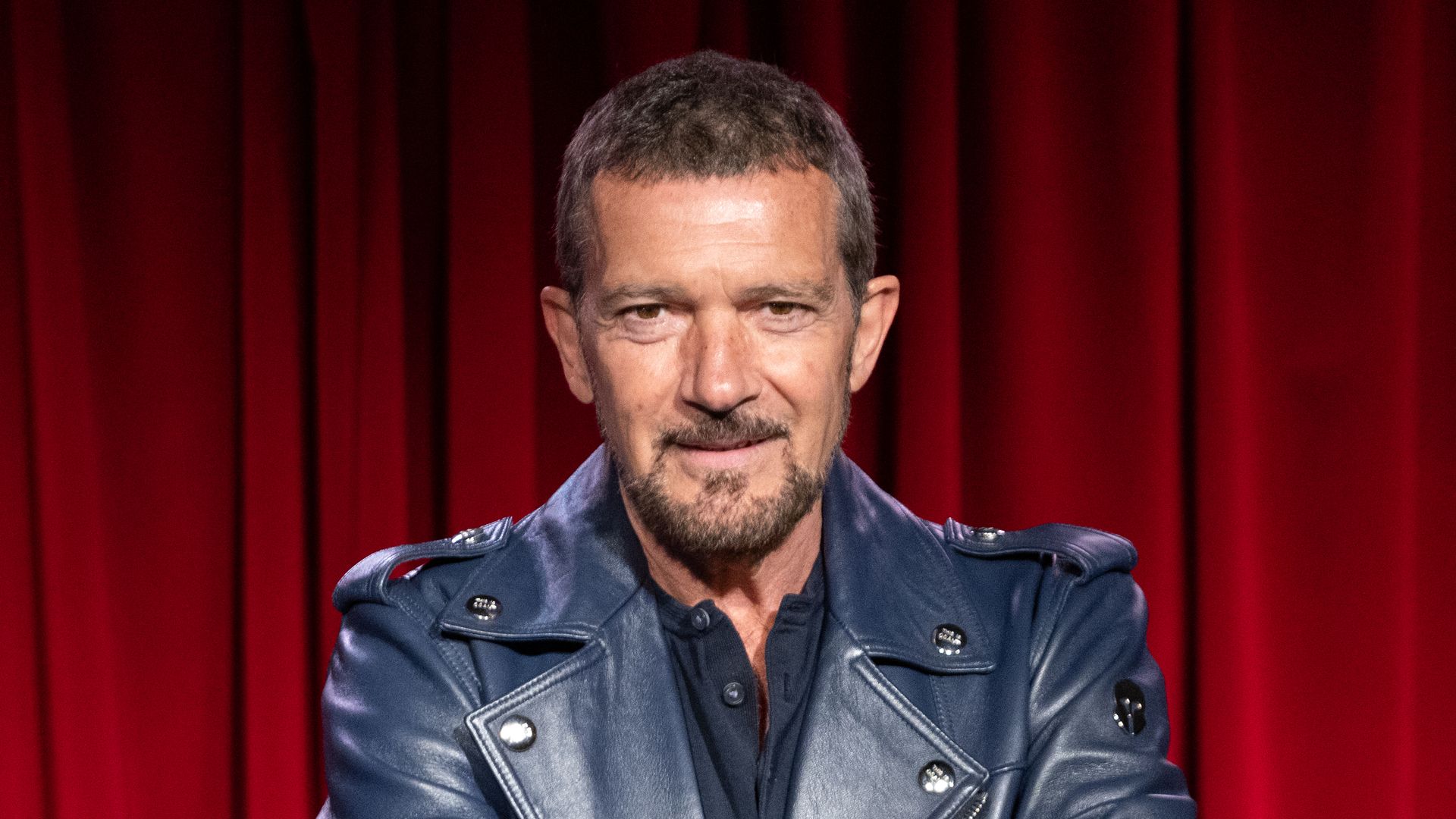 Antonio Banderas desmiente que esté en crisis 