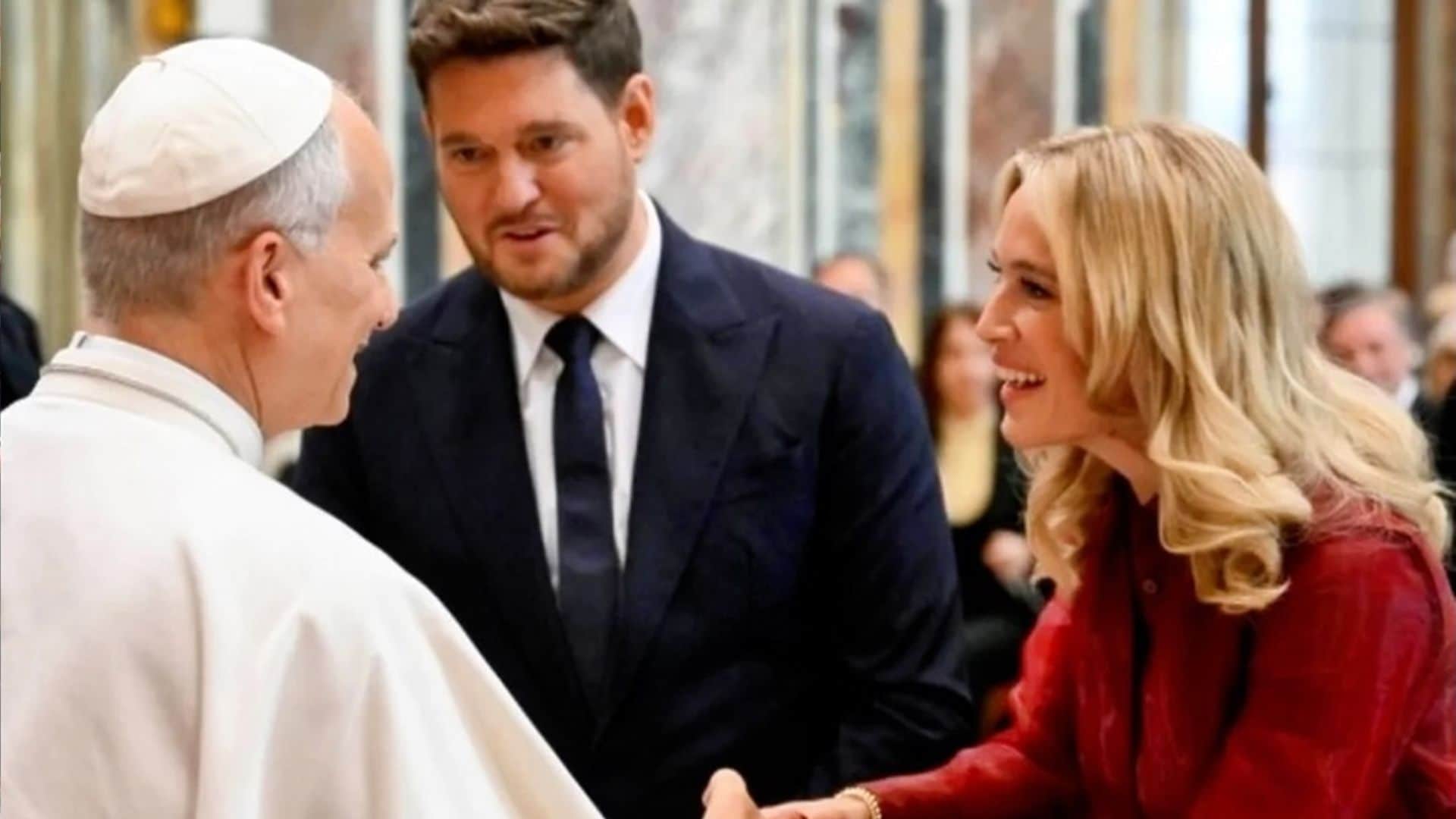 Las fotos del emotivo encuentro de Michael Bublé y Luisana Lopilato con el Papa en el Vaticano: "Una experiencia inimaginable"