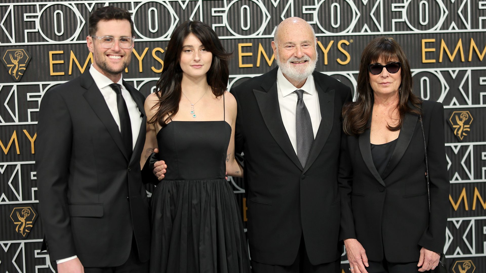 Salen a la luz nuevos detalles sobre la muerte de Rob y Michele Reiner; sus hijos planean el último adiós