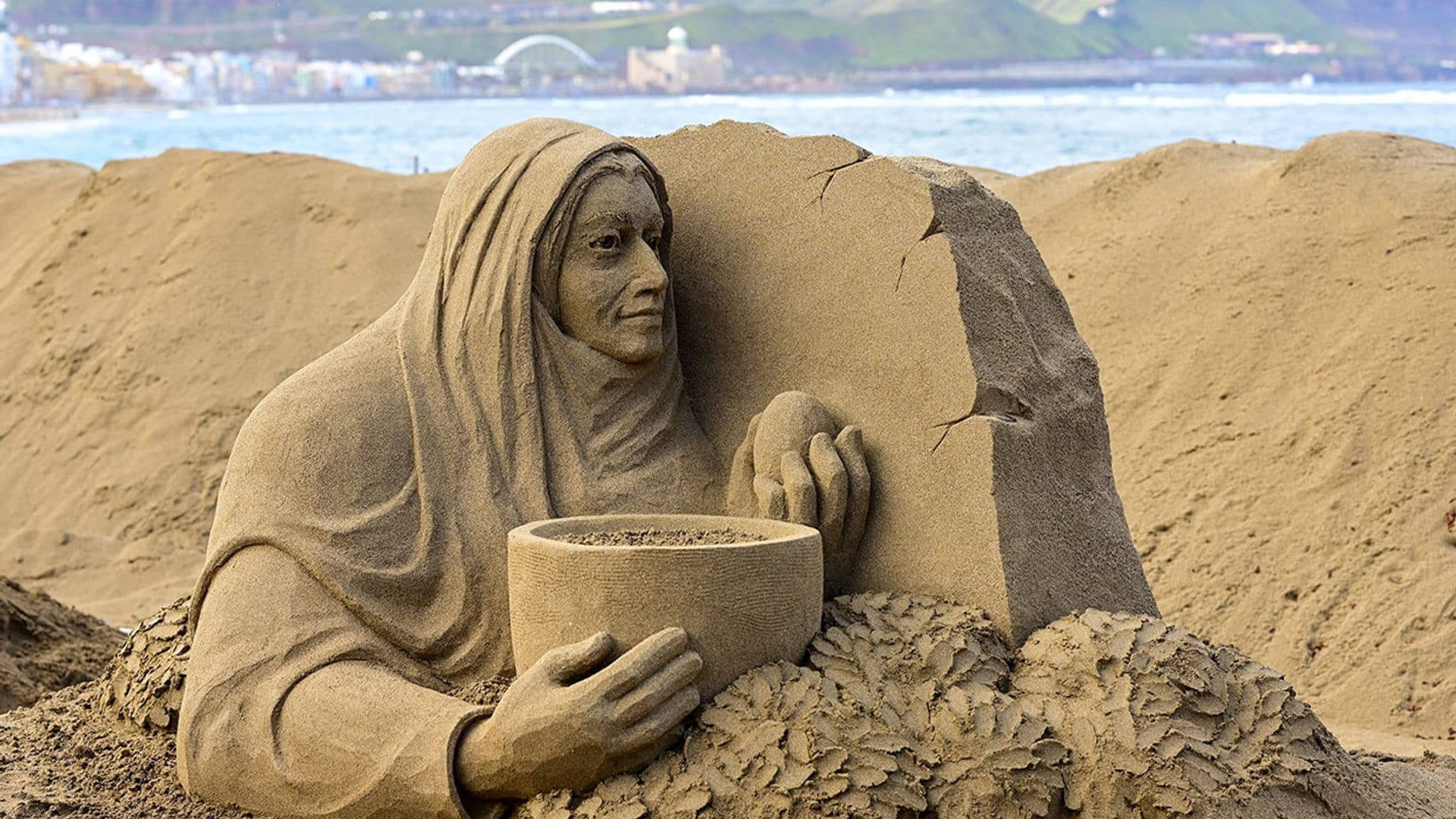 El Belén de arena, la postal navideña de Las Palmas de Gran Canaria