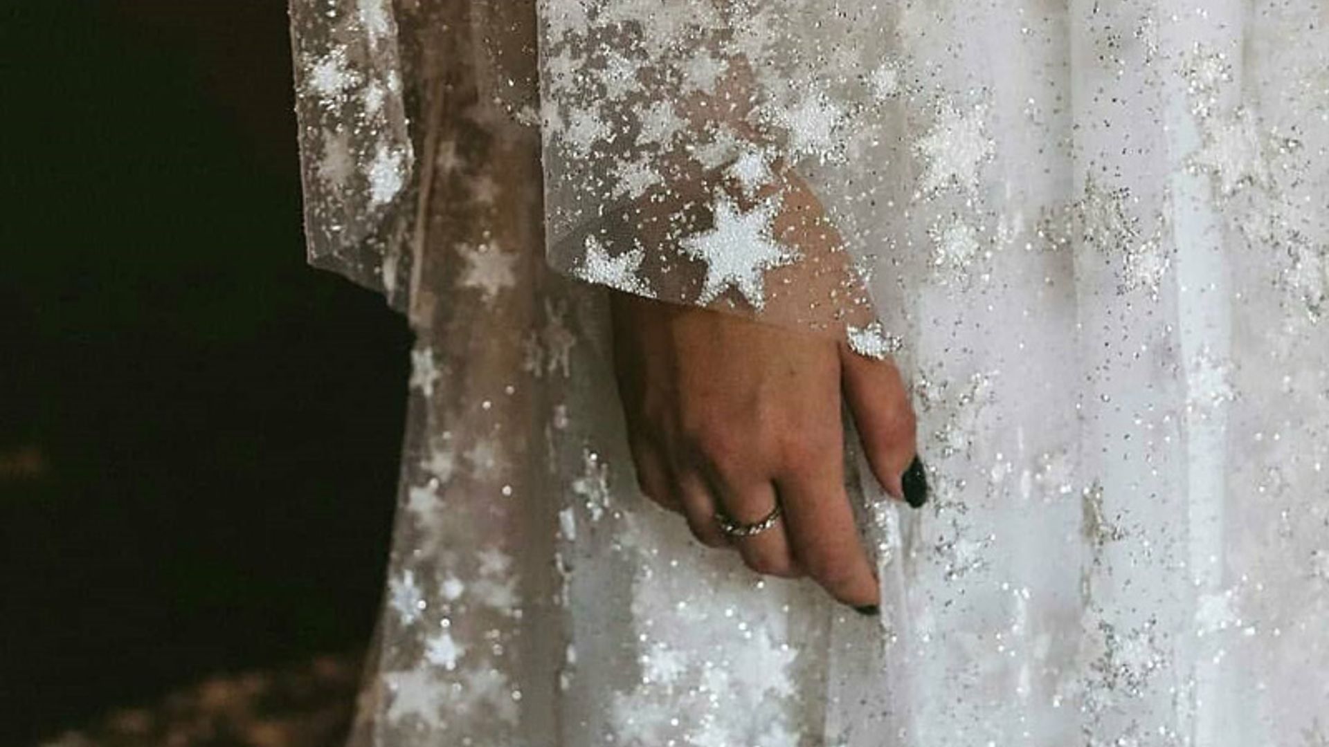 Anillos asequibles para regalar antes de una pedida de mano