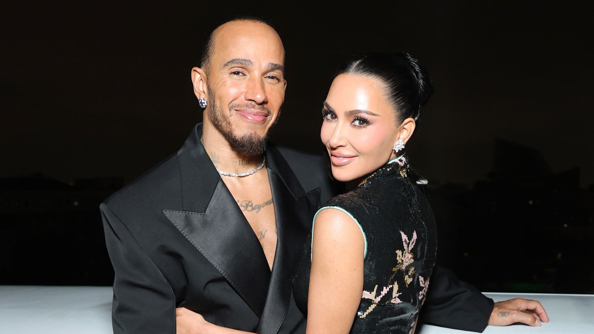 Lewis Hamilton sorprende a los hijos de Kim Kardashian con un encantador regalo