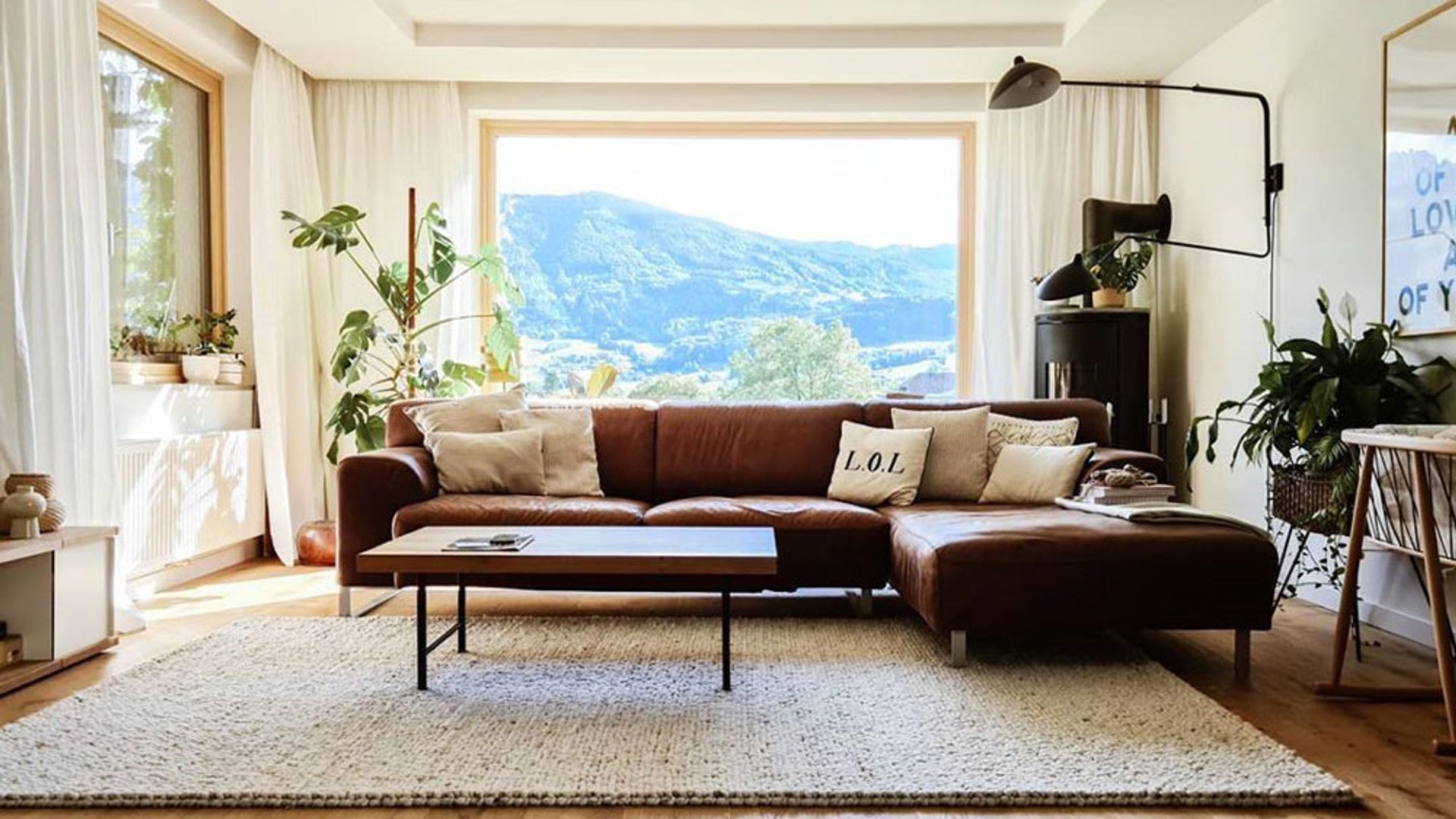 Convertir tu casa en el espacio más acogedor será mucho más fácil con estas 8 piezas de decoración