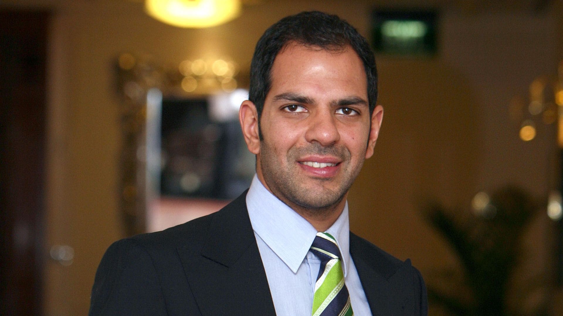 La trágica muerte de Sunjay Kapur, amigo del príncipe Guillermo, al tragarse una abeja jugando al polo