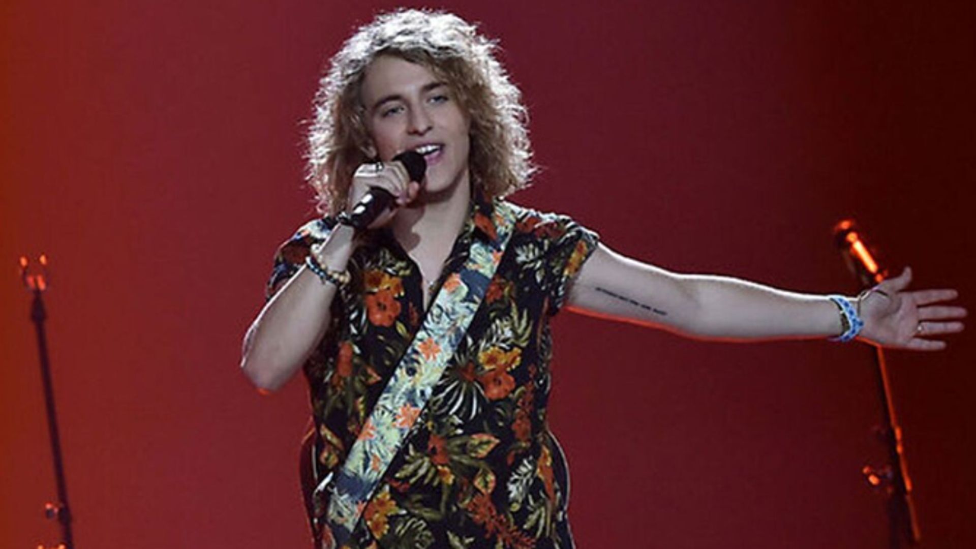 Manel Navarro recuerda el infierno que vivió tras su 'gallo' en Eurovisión: “Recibí amenazas de muerte”