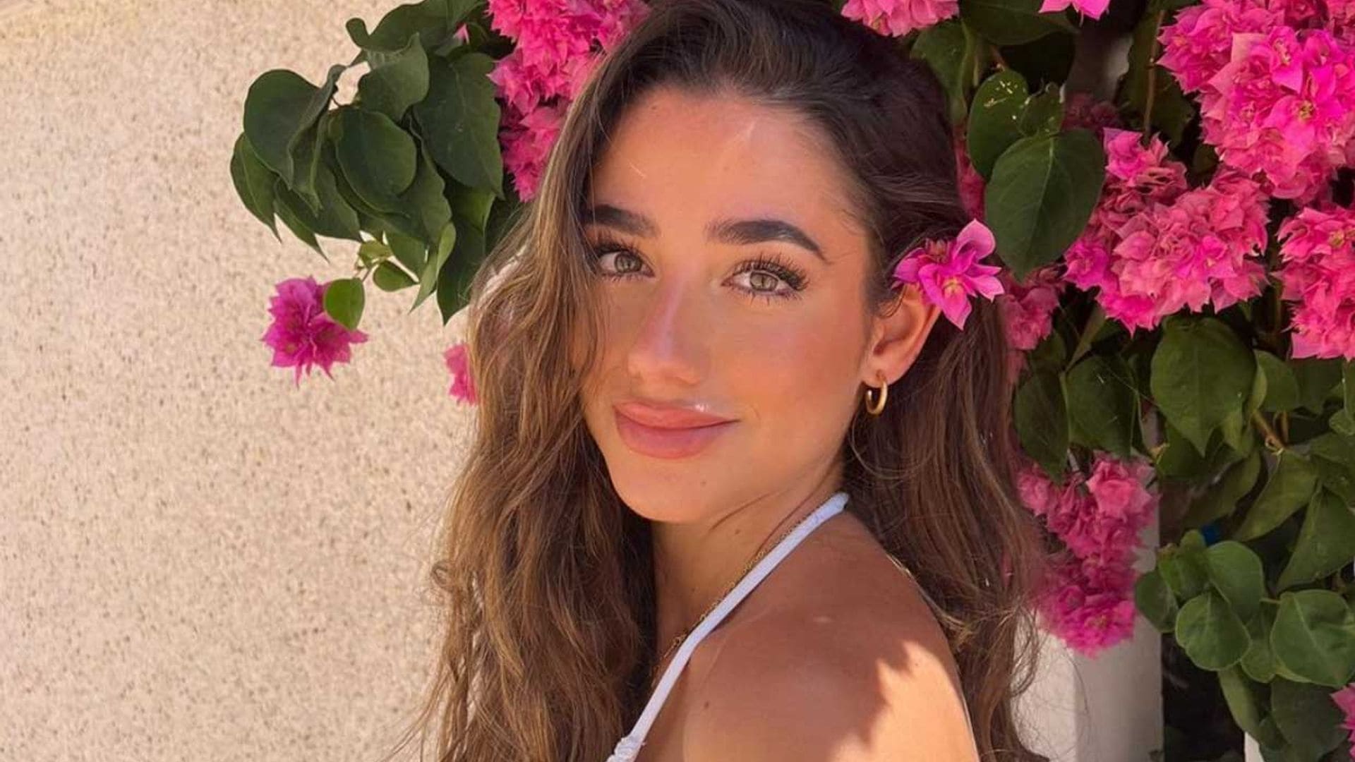 Así es Lola Moreno: la 'tiktoker' de 20 años más famosa de España y favorita entre los más jóvenes
