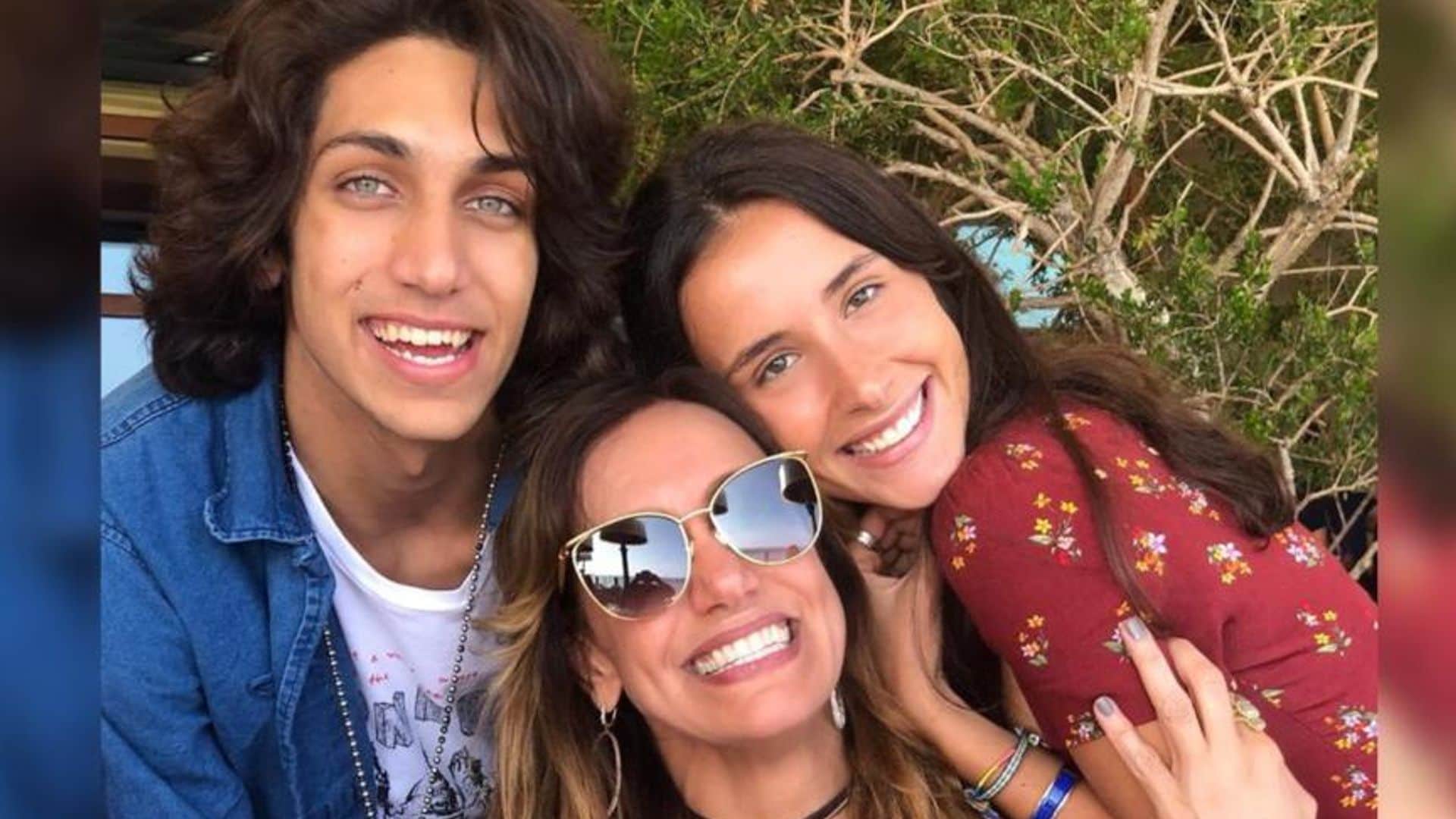 Lili Estefan se reencuentra en Los Ángeles con su hijo Lorenzo y su hija 'adoptiva'