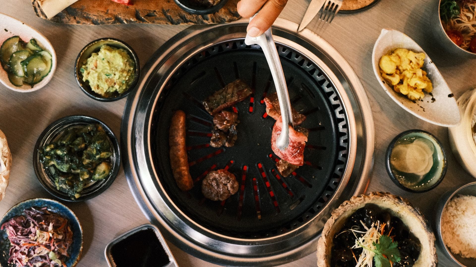 Bufet de parrilla coreana premium en Madrid KOTE