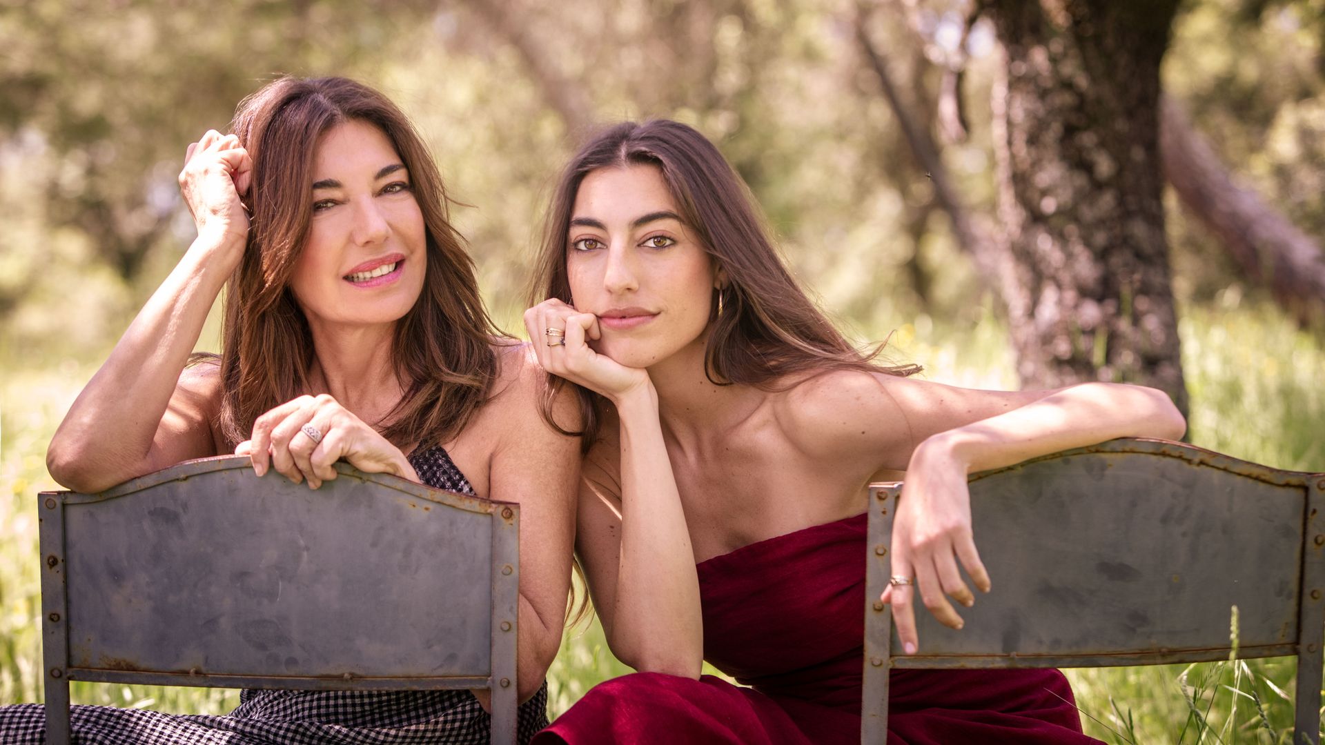 Claudia Ula desvela si hará abuela a Raquel Revuelta pronto y pone una única condición