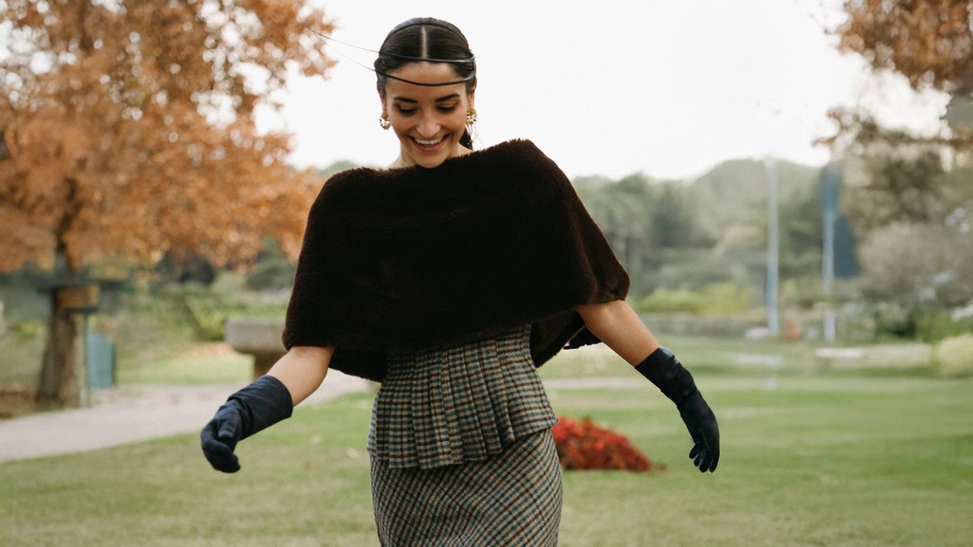 Invitadas con guantes: así llevan las más estilosas la tendencia más chic del invierno