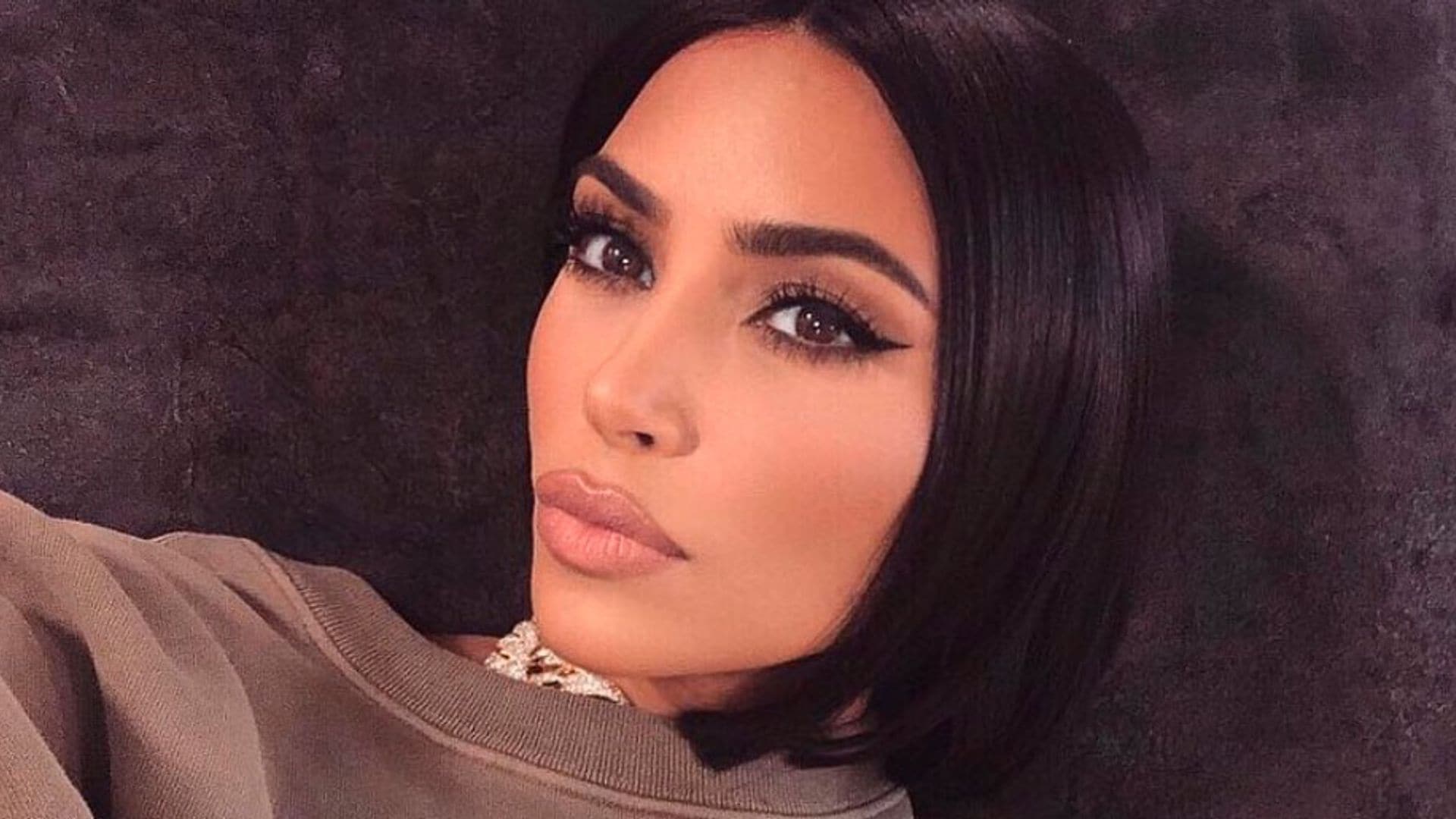 Cómo usar el tono de 'lipliner' que cautiva a Kim Kardashian