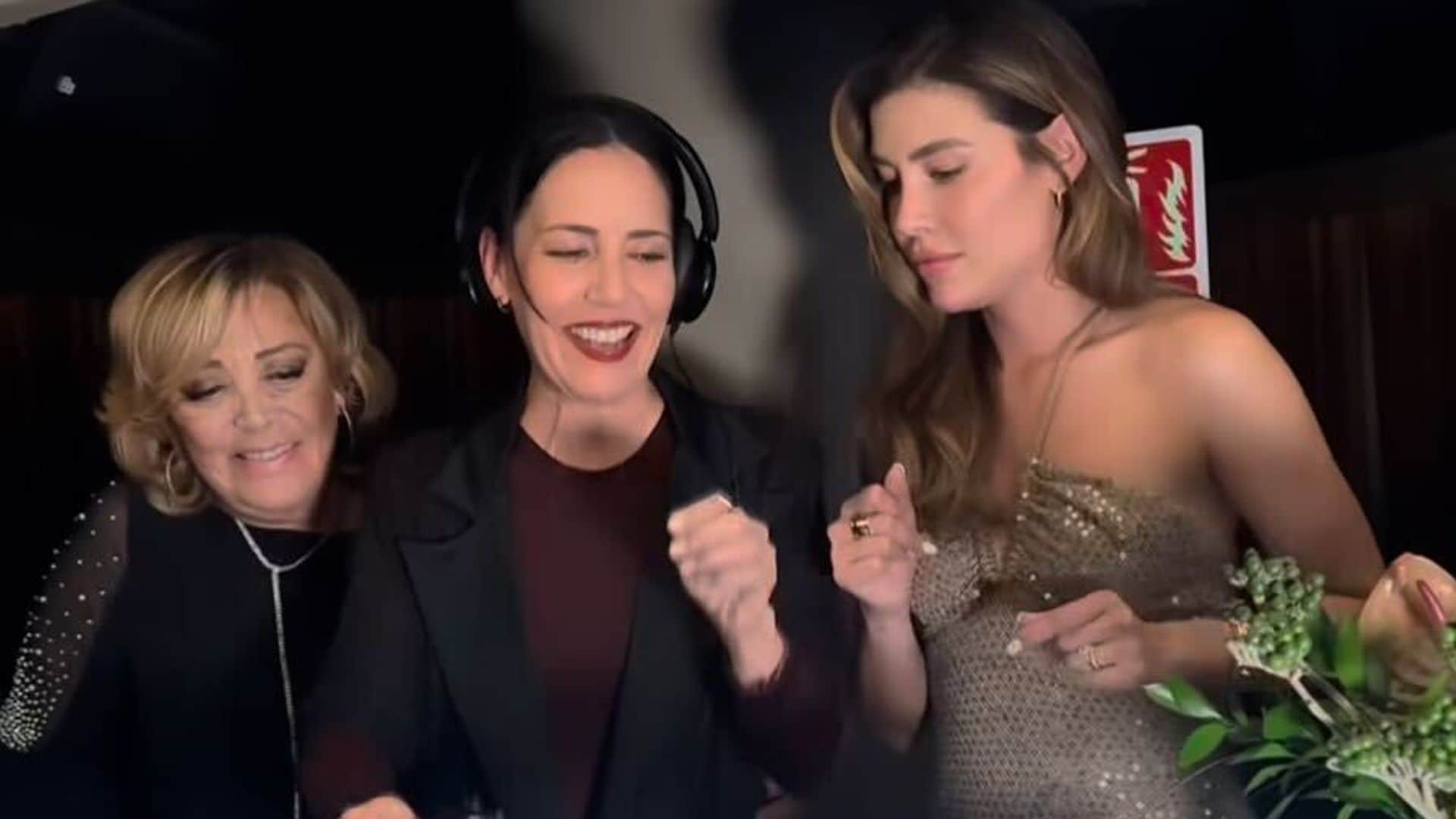 Michelle Salas vuelve a México y se reencuentra con Stephanie Salas y Sylvia Pasquel