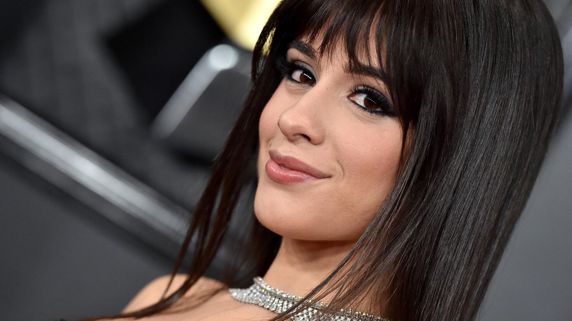 Loca por las mascarillas... Camila Cabello revela su afición beauty