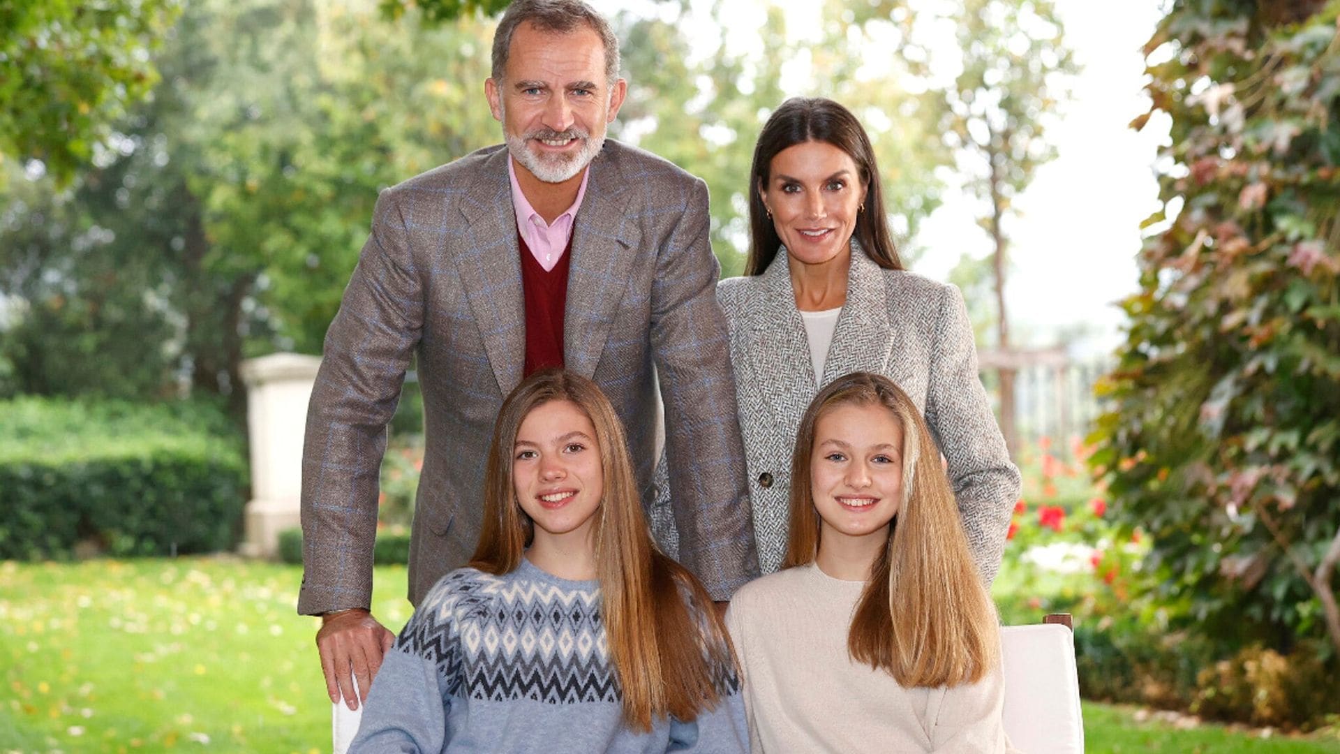 El amor de hermanas de las princesas españolas, a la vista en la tarjeta de Navidad