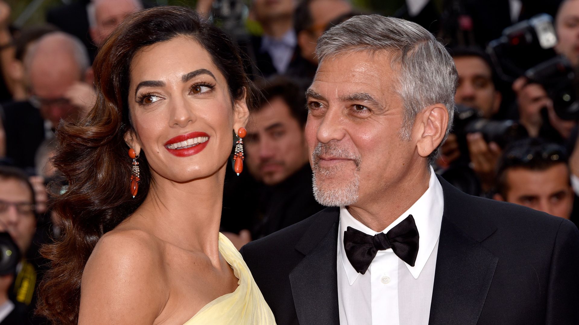 Actor George Clooney y su esposa Amal Clooney en Cannes Film Festival at  2016, France