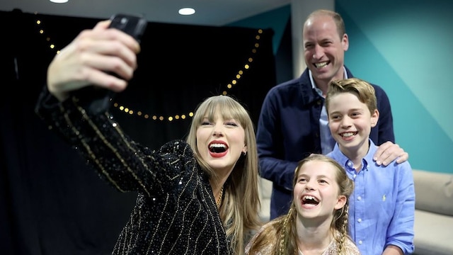 Taylor Swfit con el príncipe de Gales y los príncipes George y Charlotte