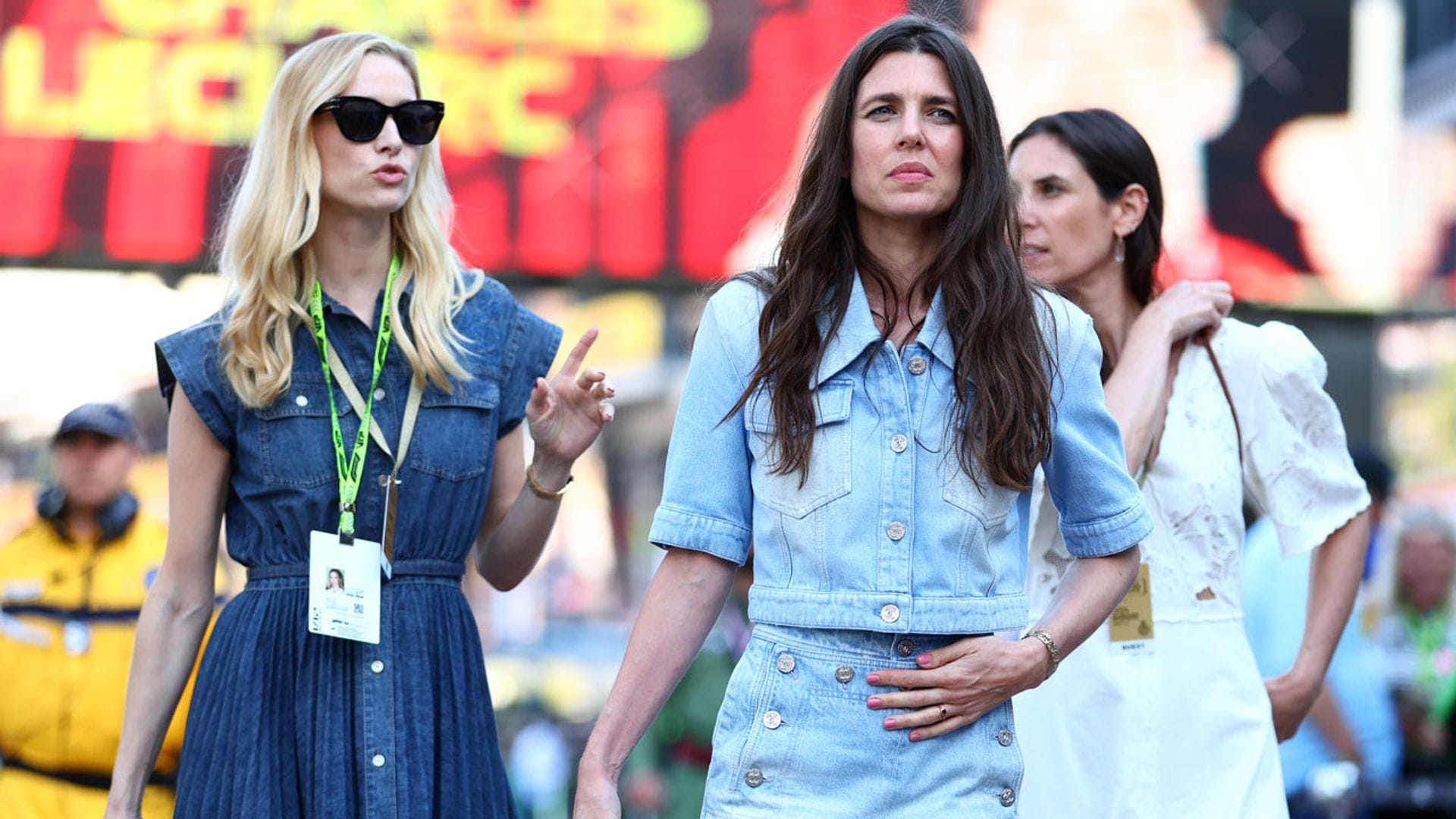 Carlota Casiraghi y Beatrice Borromeo arrasan en Mónaco con los looks 'denim' más favorecedores