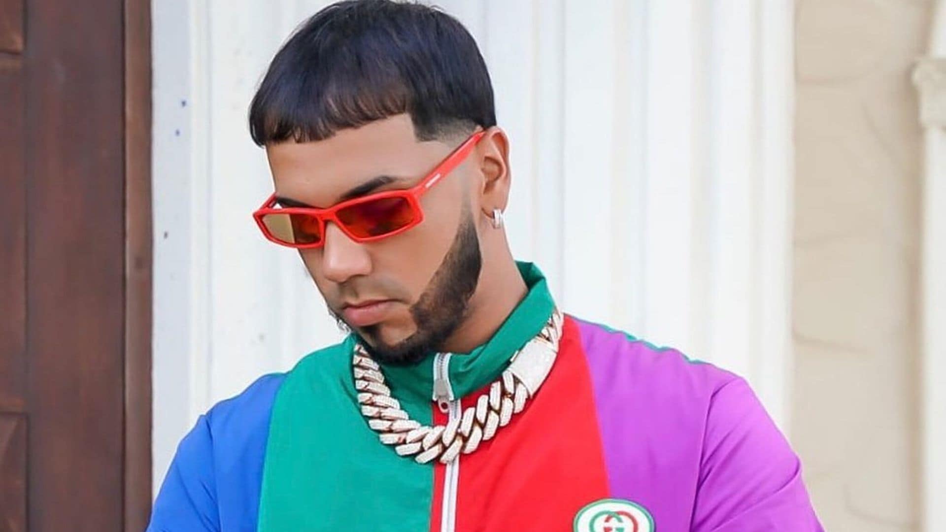Anuel AA preocupa a sus fans tras propuesta a Karol G