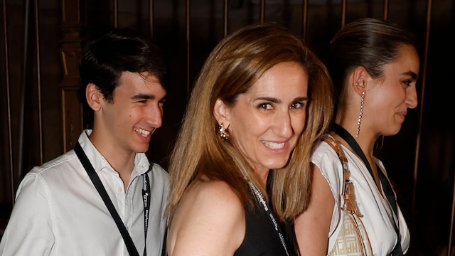Alejandra Martos y sus hijos en el concierto de Raphael en Mérida. 15 de junio de 2025
