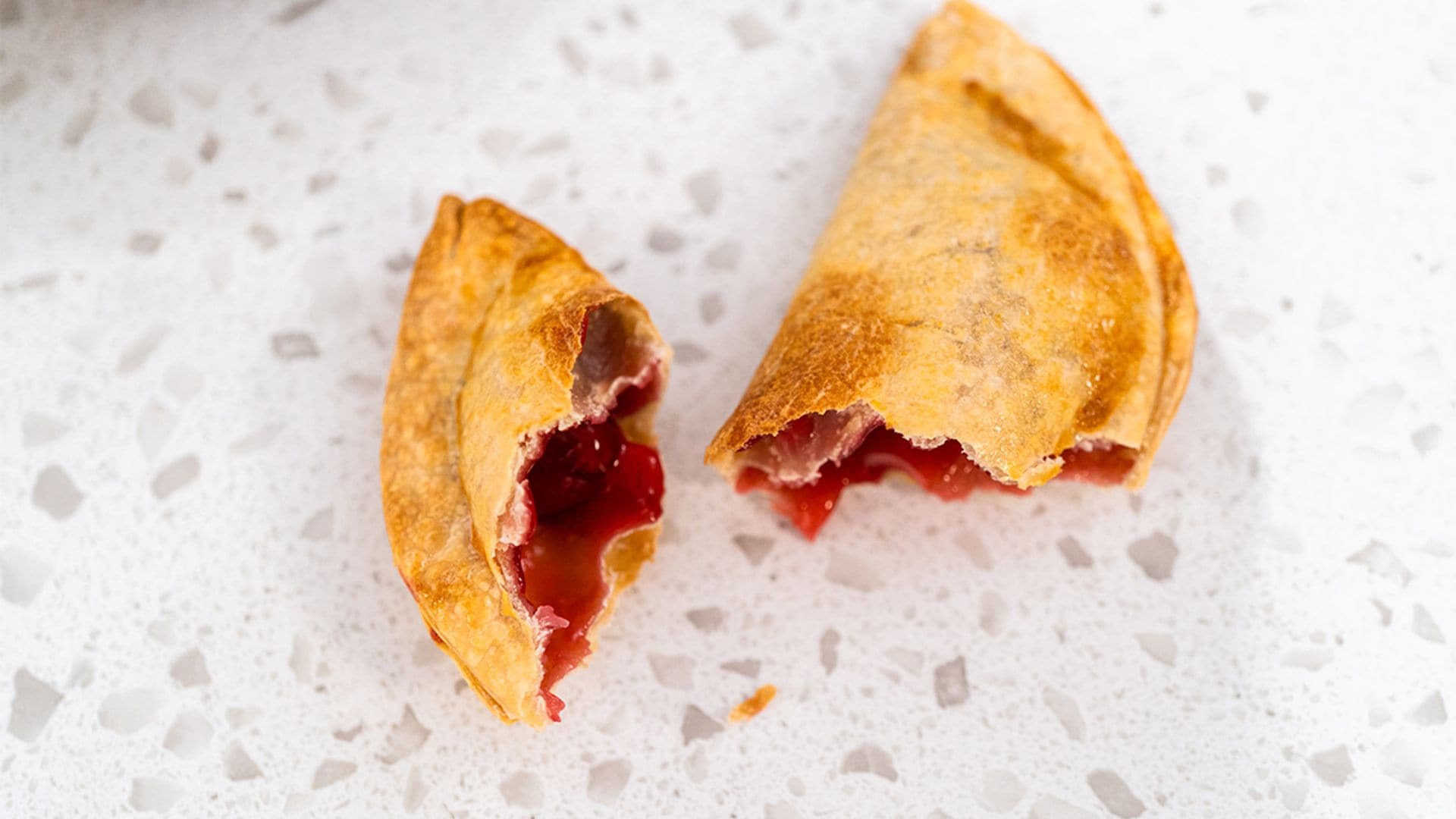 Empanadillas dulces con frutos rojos en 'airfyryer'