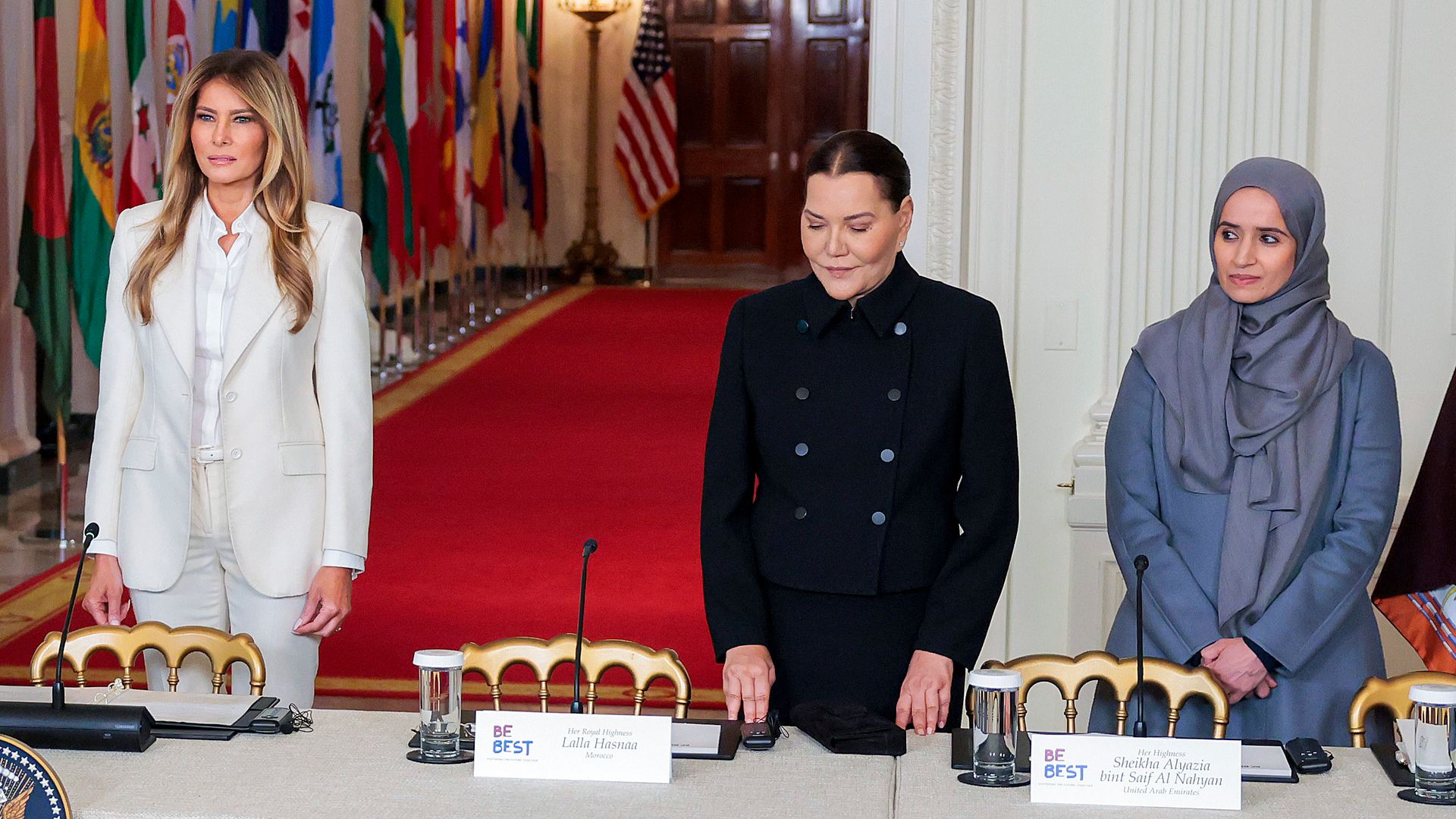 La jequesa Alyazia, la mujer invisible de la realeza árabe que respondió a la llamada de Melania Trump