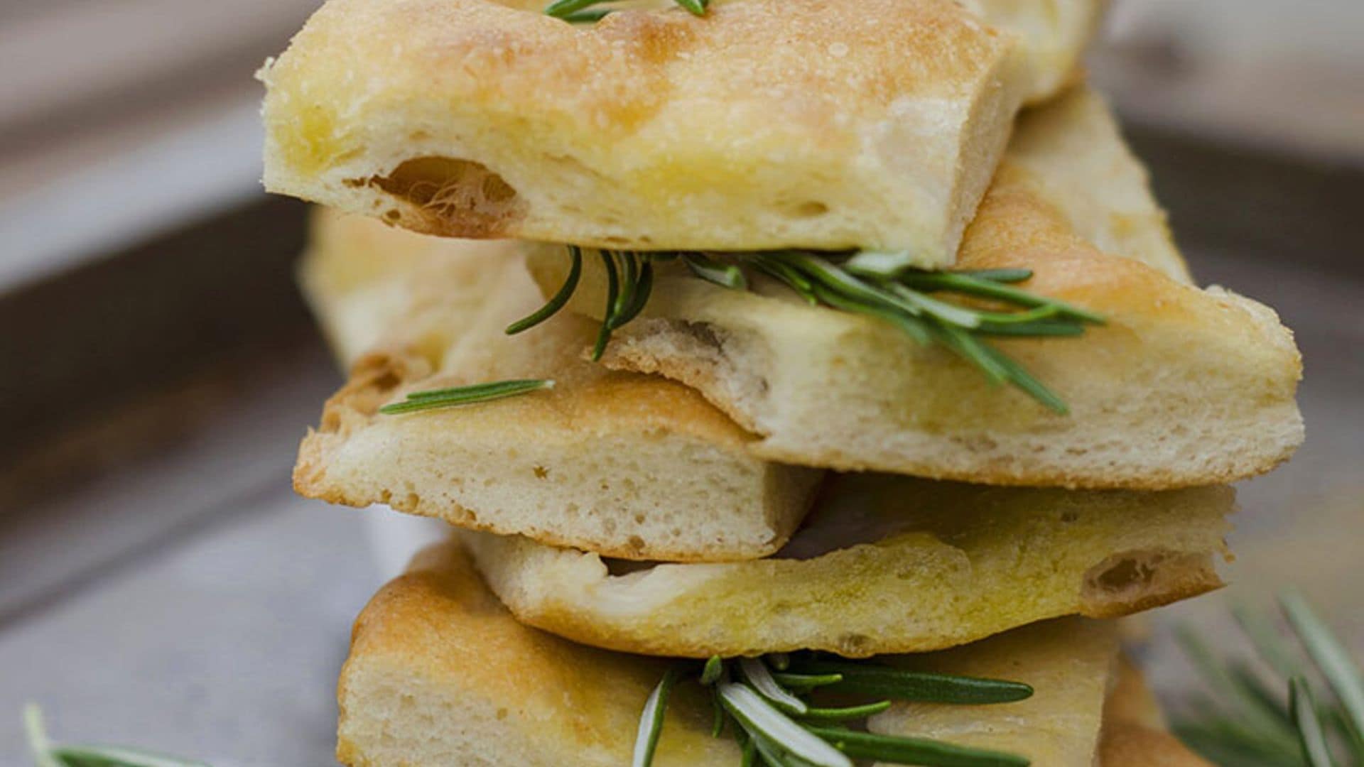 'Focaccia' al romero sin levadura