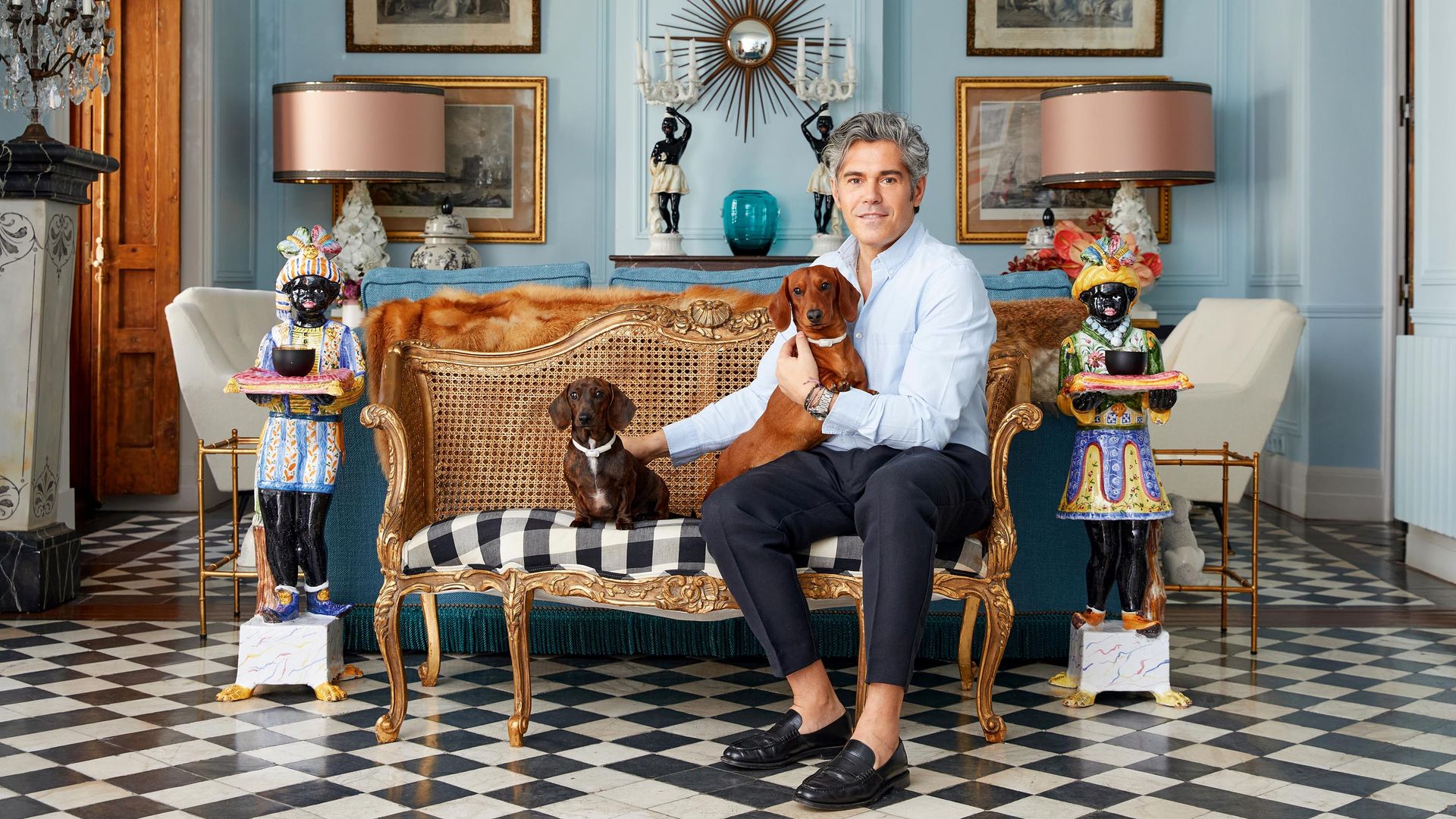 Jorge Vázquez en su edén creativo