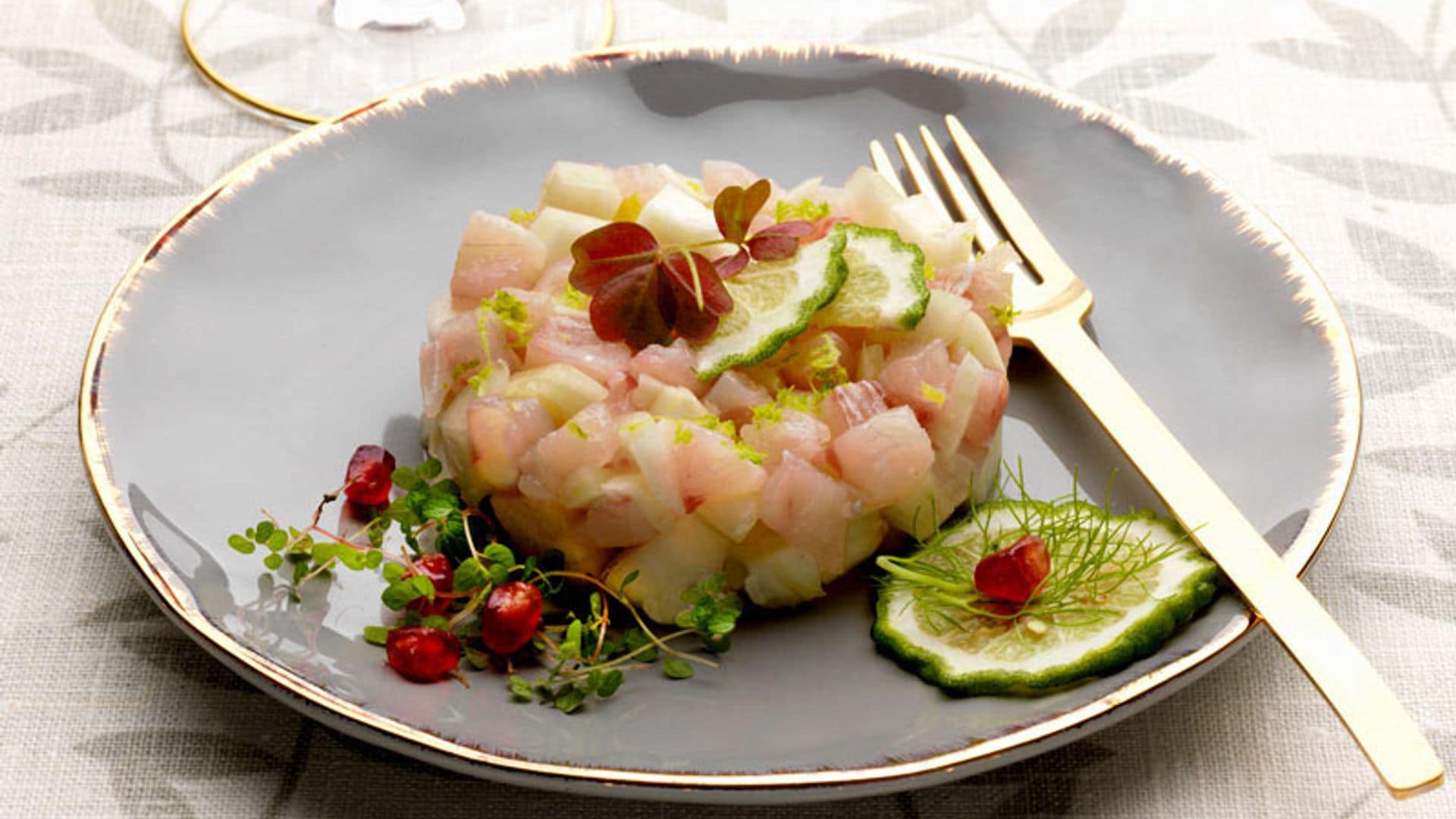 Tartar de lubina con lima y pera