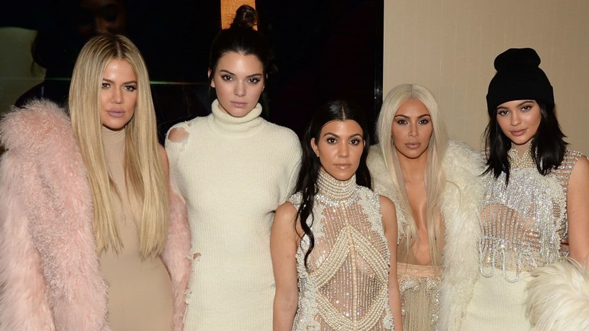 Kim Kardashian celebra el estreno de la temporada 16 de 'Keeping Up With the Kardashians'