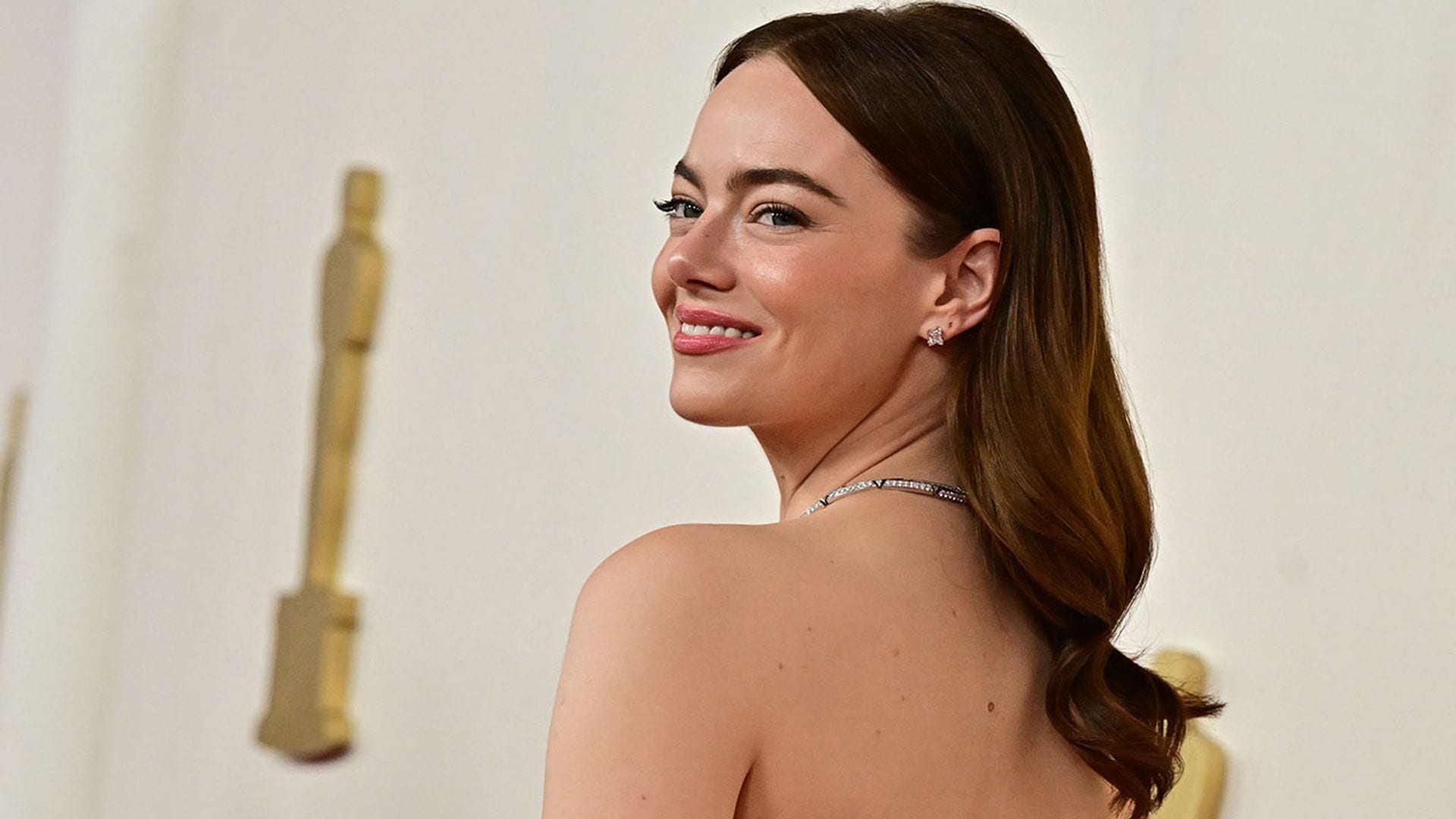 Sin mechas ni extensiones: así tienen el pelo en realidad Emma Stone, Penélope y otras estrellas