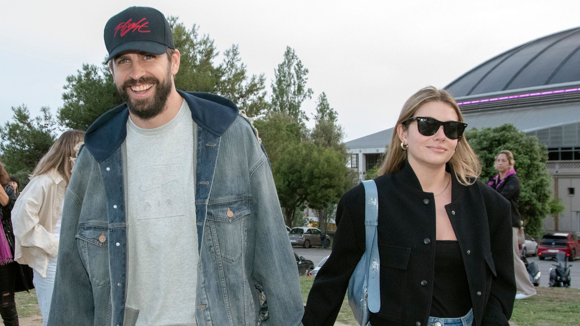 Gerard Piqué y Clara Chía reaparecen tras confirmar ¡HOLA! que siguen juntos