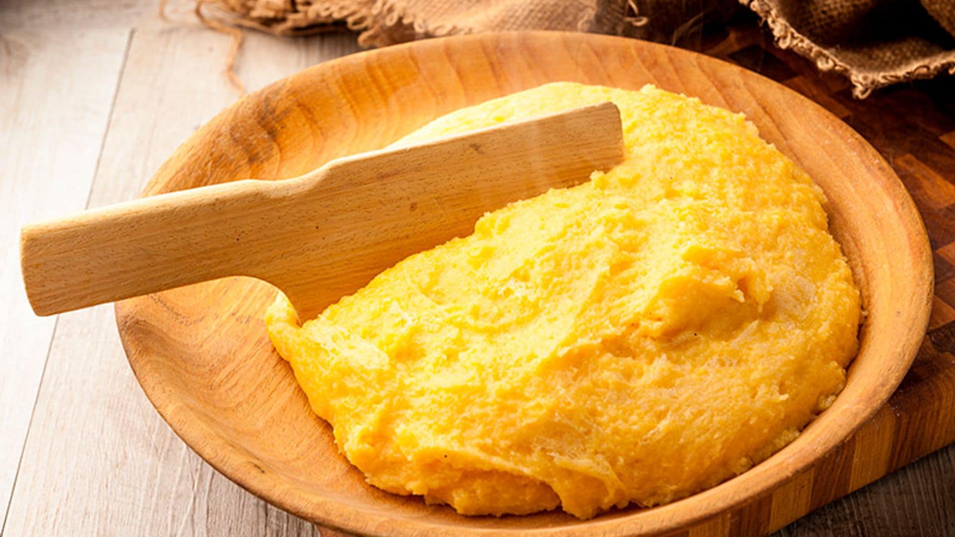 Cómo se prepara la polenta y recetas para lucirte con ella