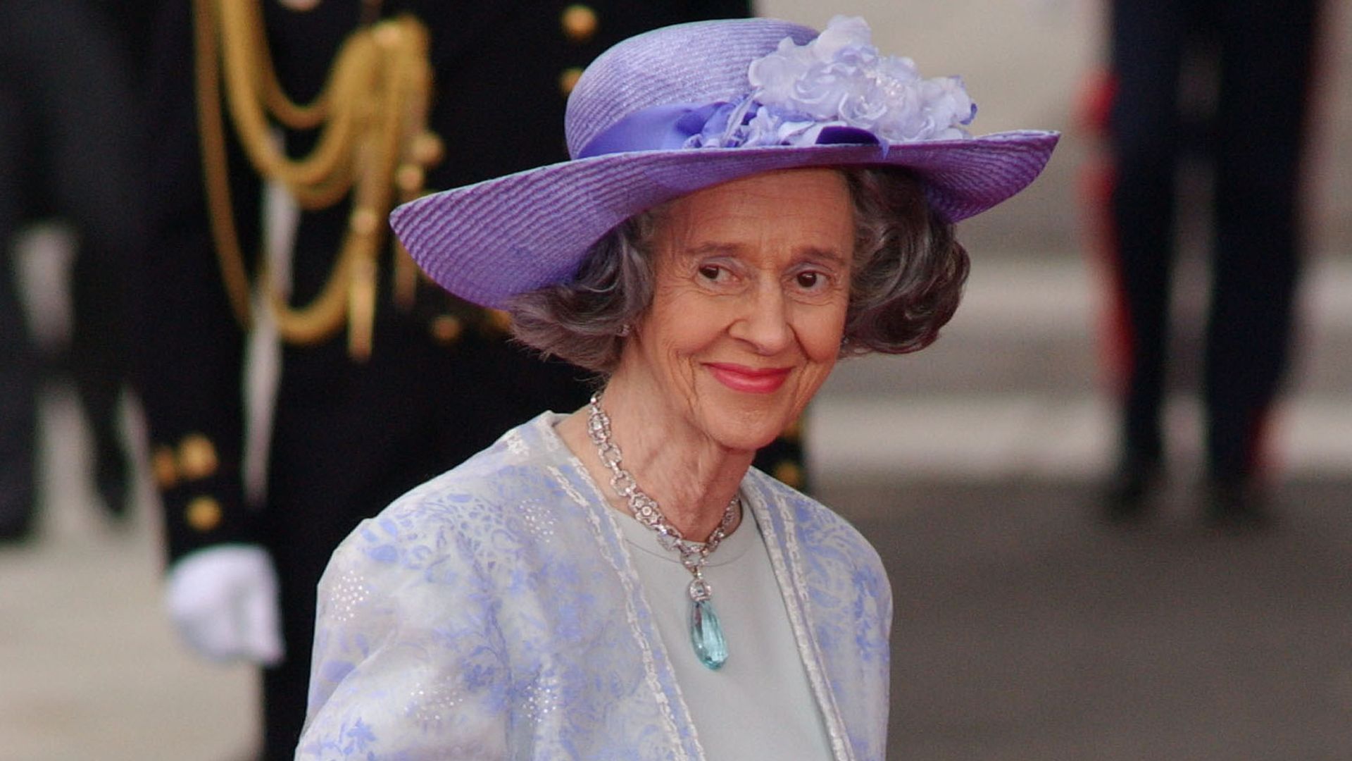 Las joyas ocultas de la reina Fabiola reaparecen once años después y ...