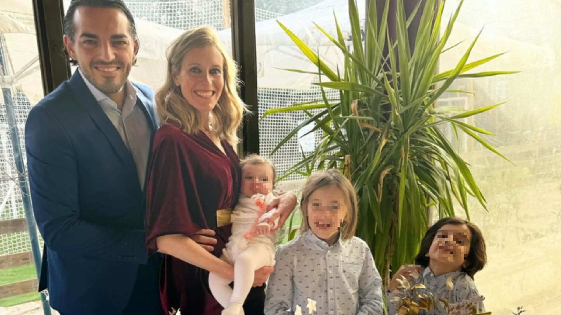 Andrea Prat muestra nuevos detalles del bautizo de su hija: de la espectacular tarta al regalo de los invitados