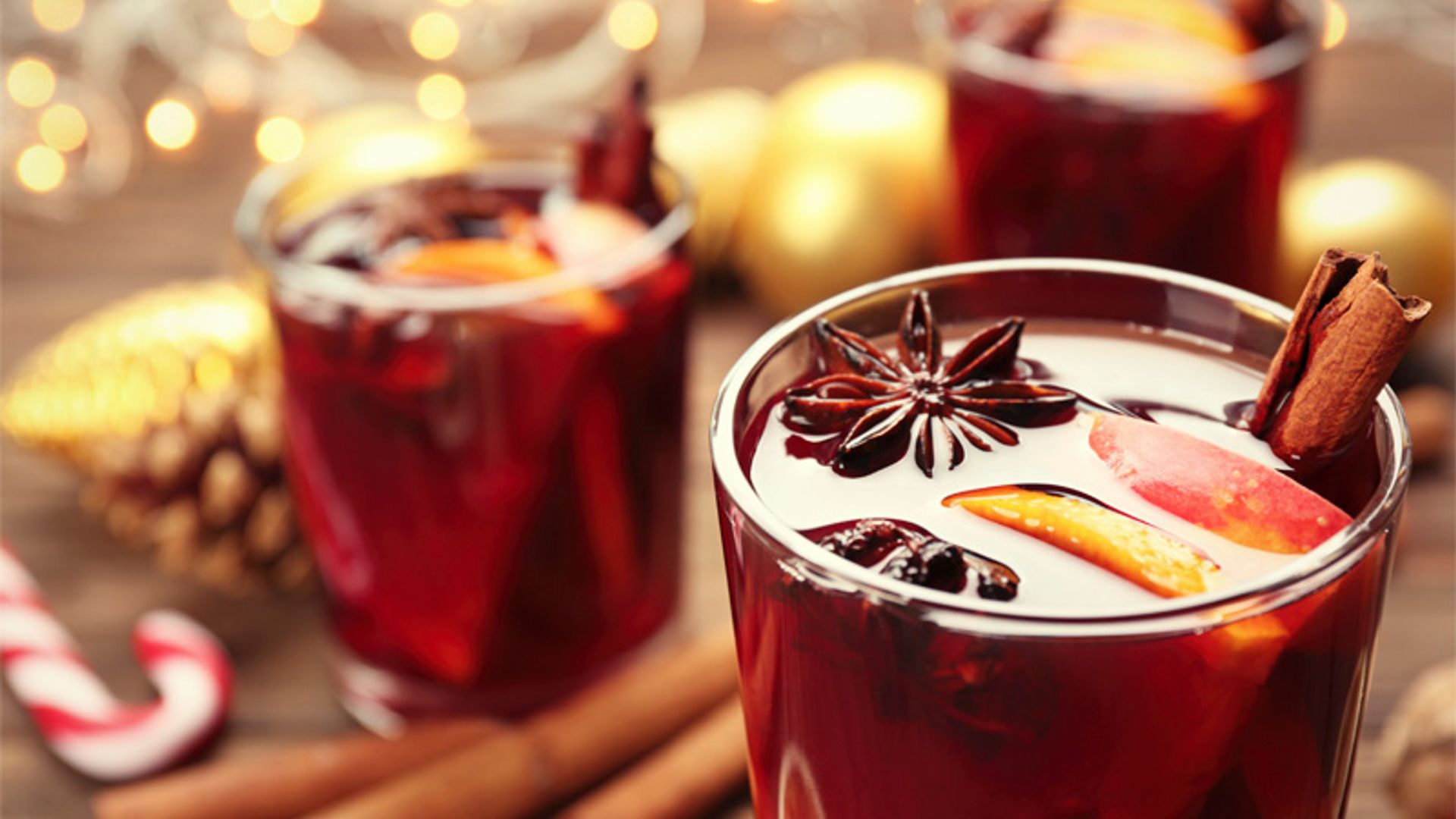 Té negro con canela y manzana