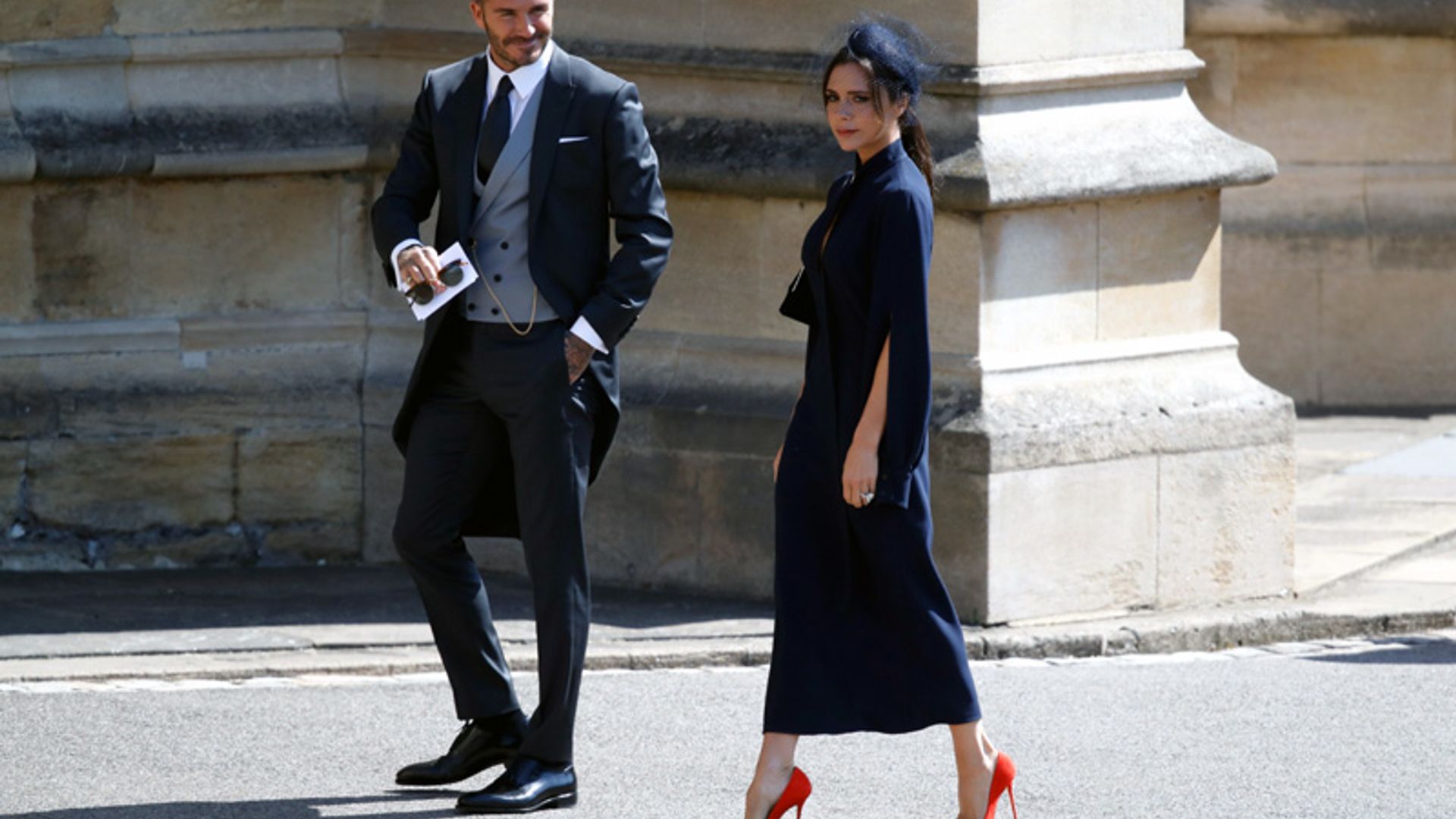 Victoria Beckham repite su impecable fórmula 'royal' para las citas con la Casa Real Británica