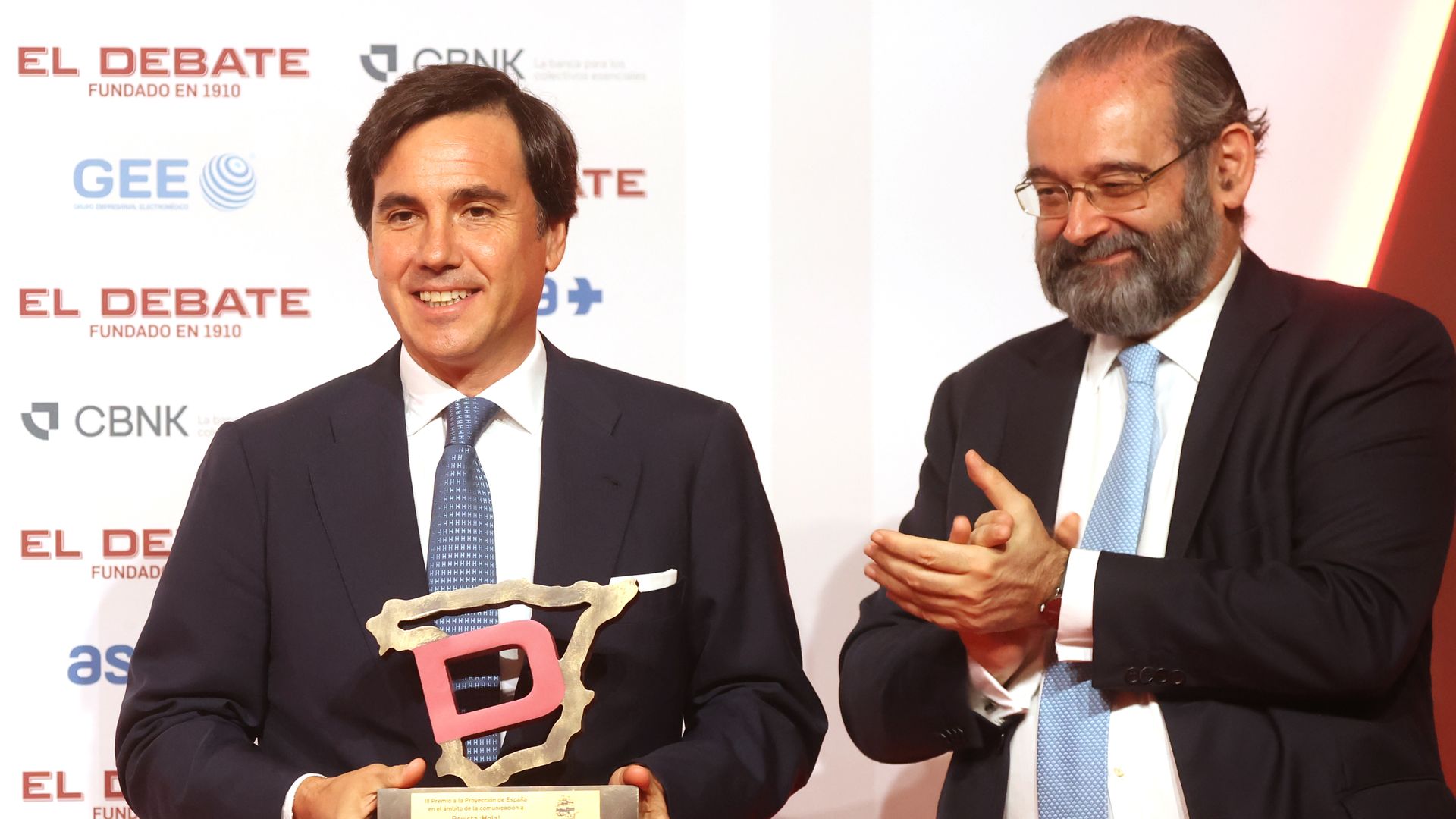 ¡HOLA! recibe el premio Proyección de España por transmitir 'una imagen positiva de España a nivel internacional'